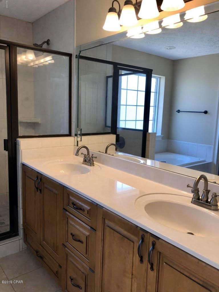 Kings Point 1st Add - Residential