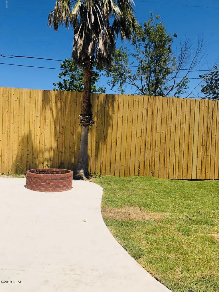 Kings Point 1st Add - Residential