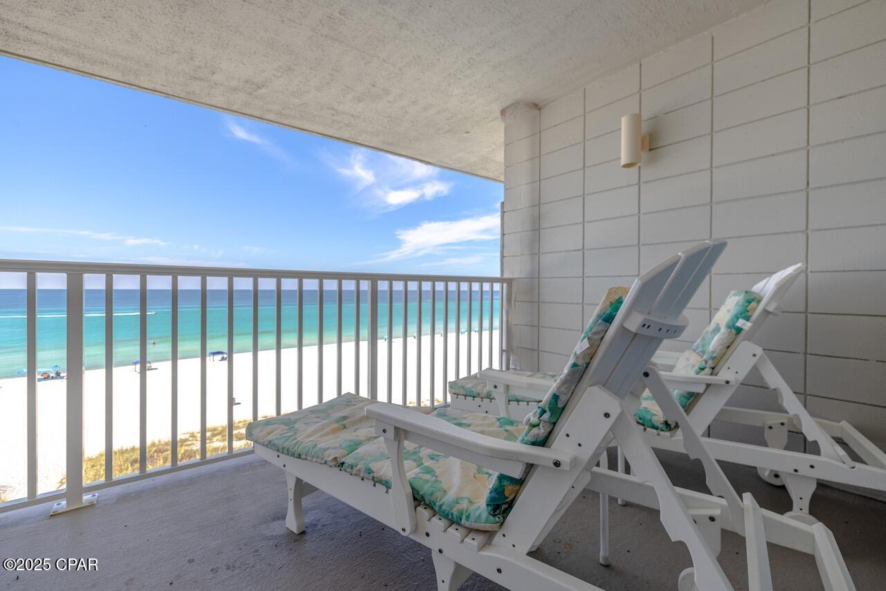 Mariner West Condo - Residential