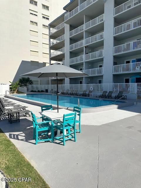 Mariner West Condo - Residential