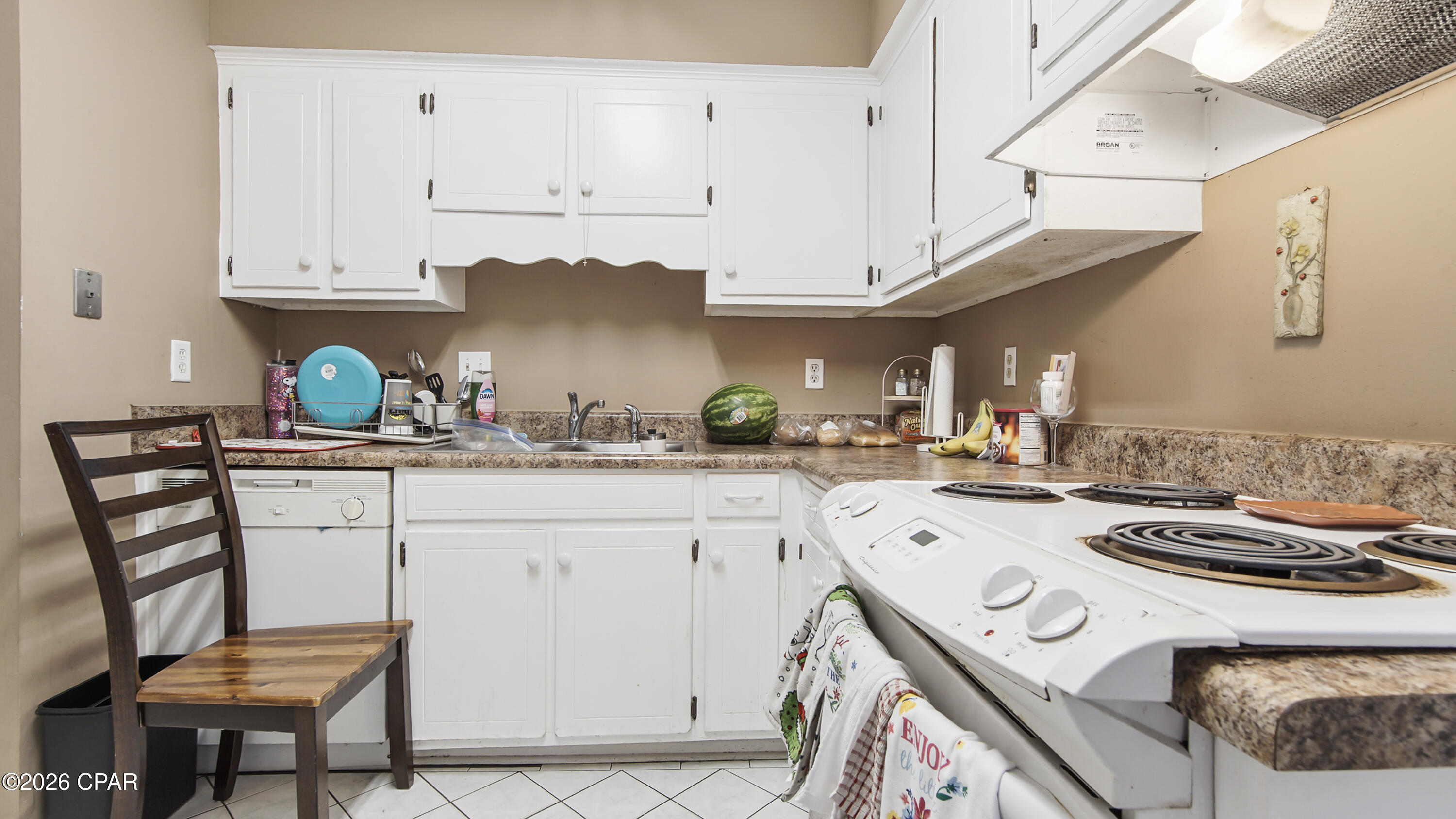 Venetian Villa - Residential