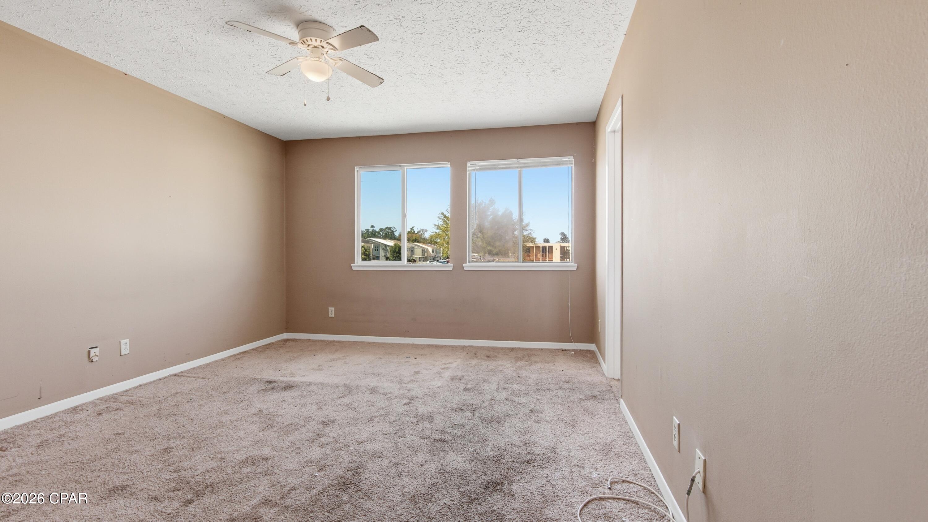 Venetian Villa - Residential