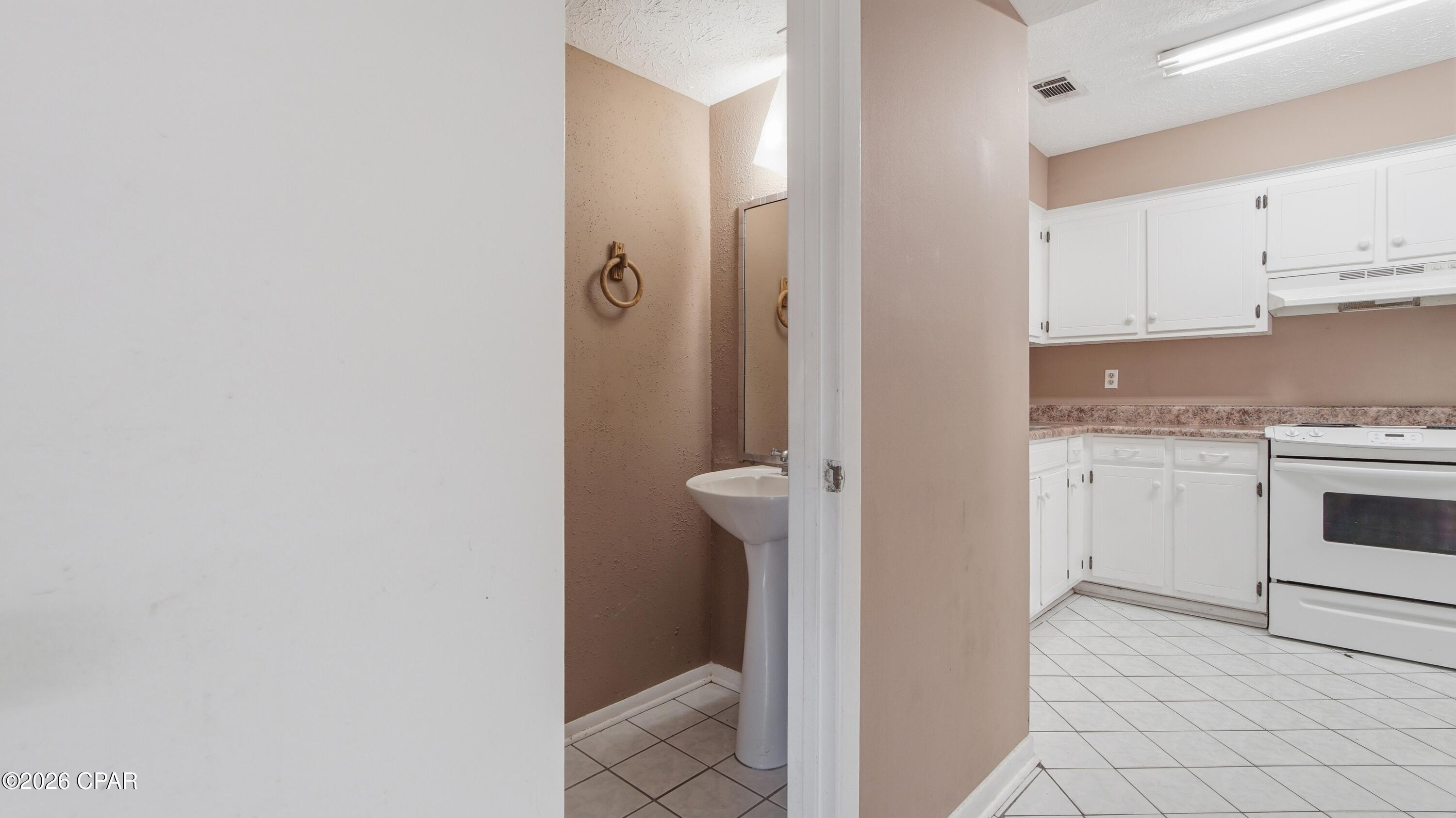 Venetian Villa - Residential