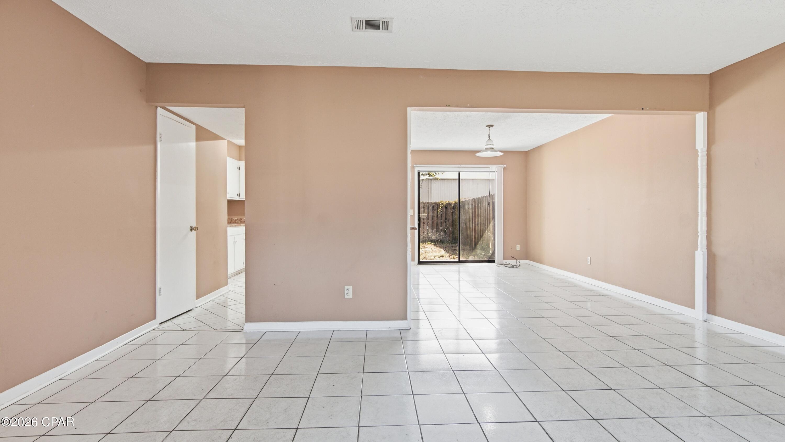 Venetian Villa - Residential