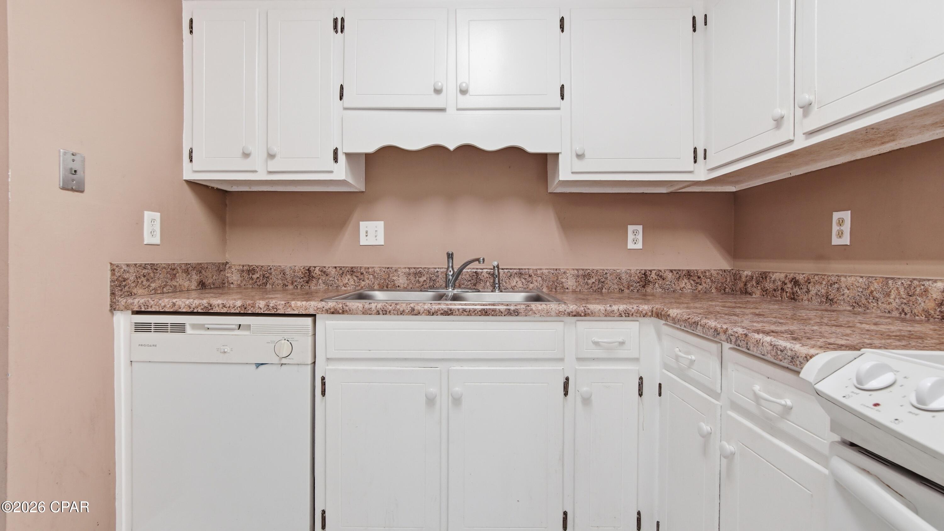 Venetian Villa - Residential