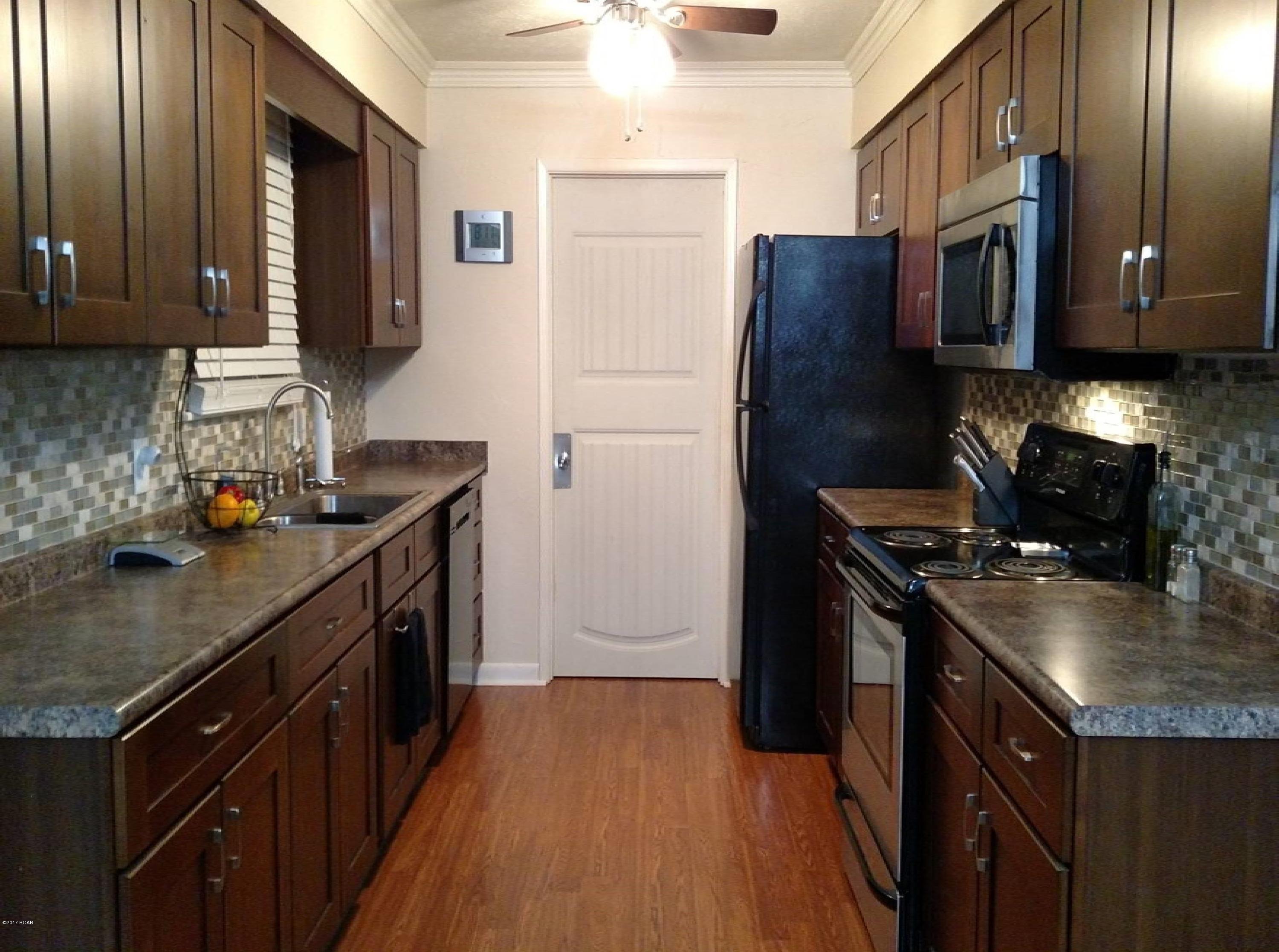 [No Recorded Subdiv] - Residential Lease