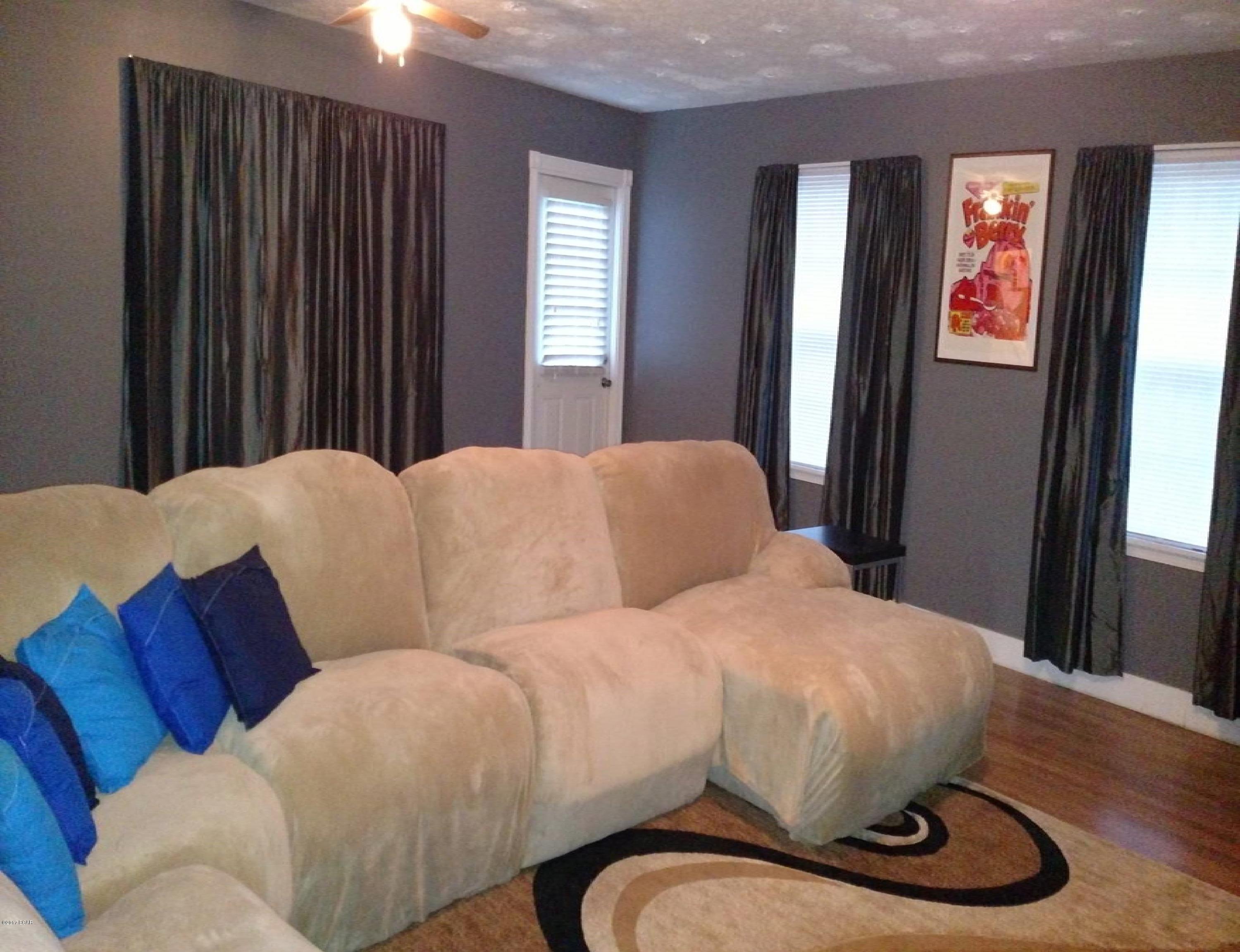 [No Recorded Subdiv] - Residential Lease