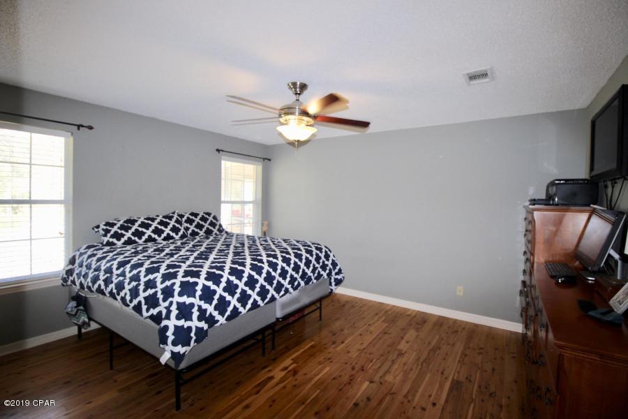 Ten Lakes Estates - Residential