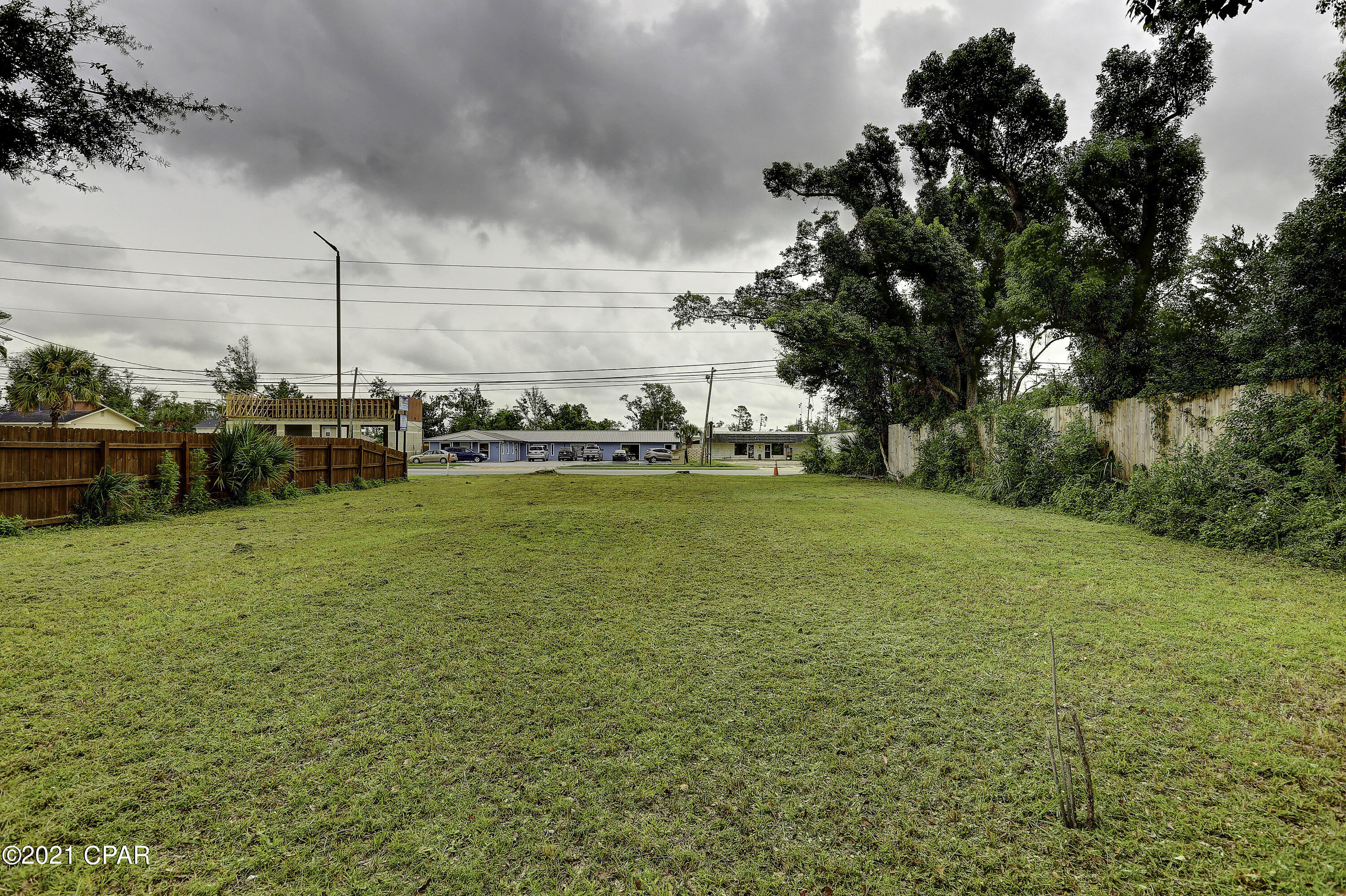 [No Recorded Subdiv] - Land