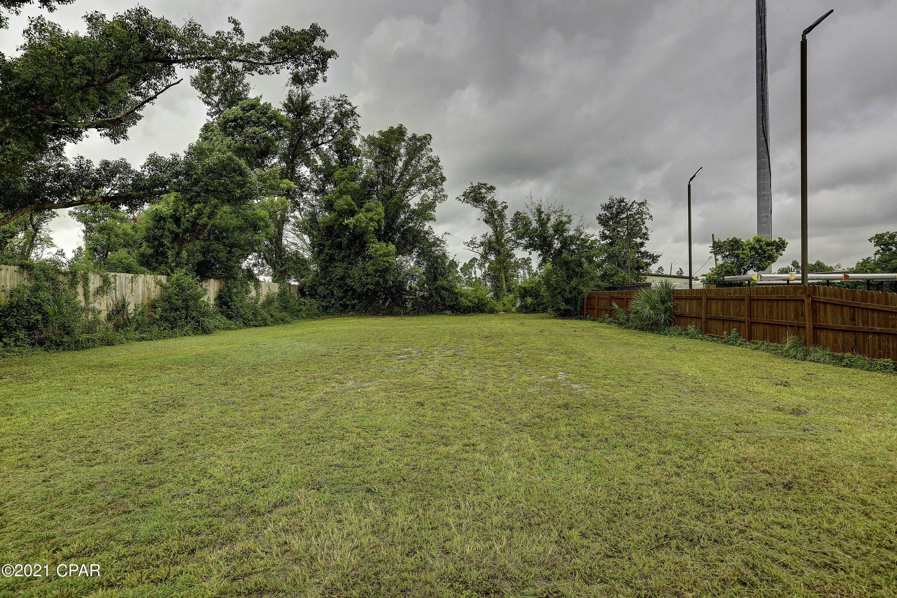 [No Recorded Subdiv] - Land