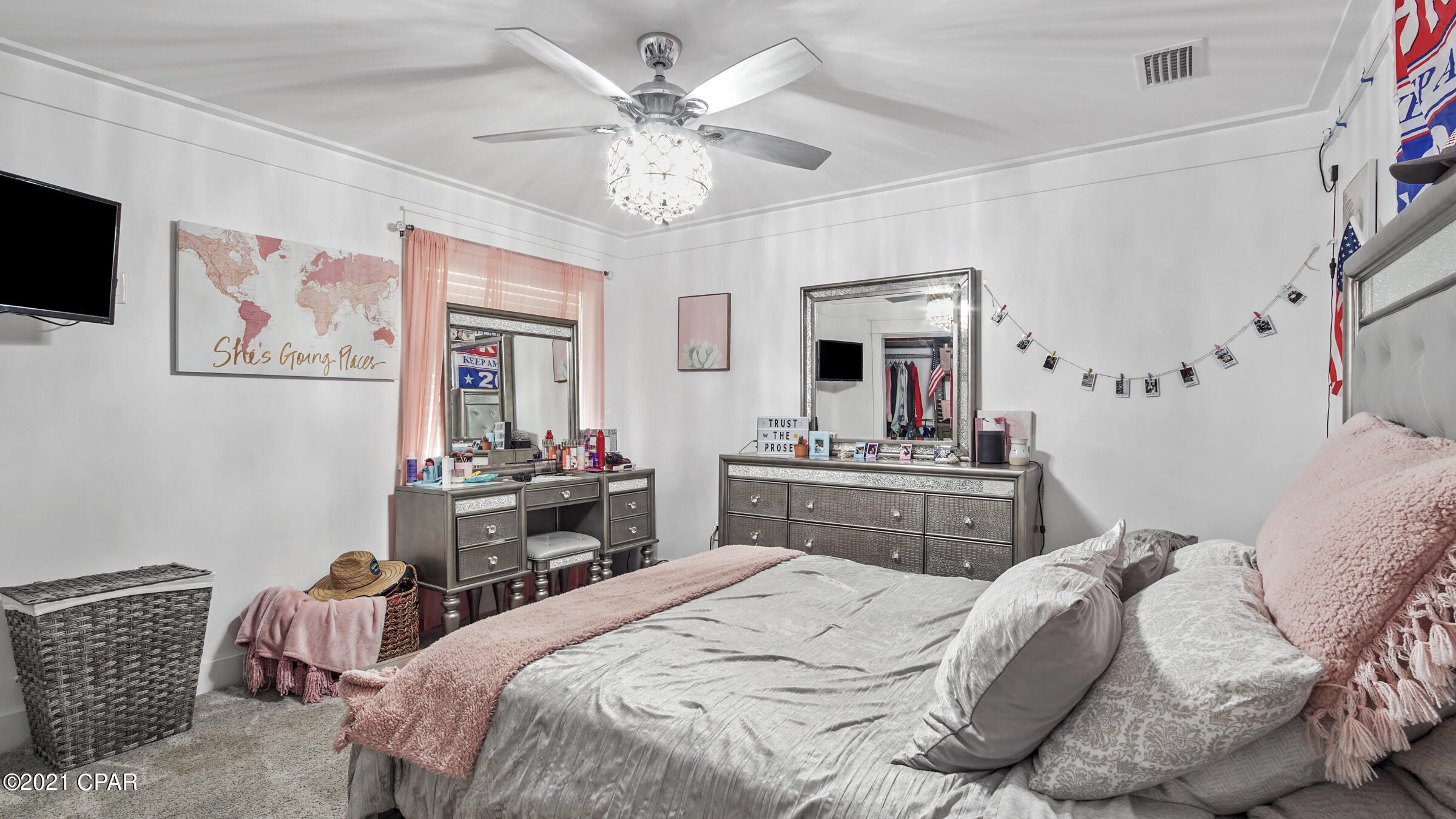 Woodmere - Residential