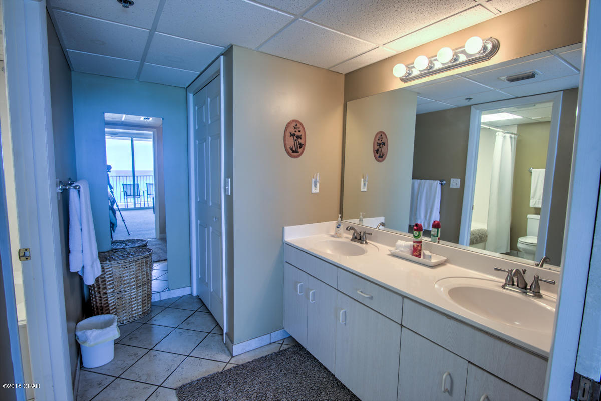 Long Beach Towers I - Residential