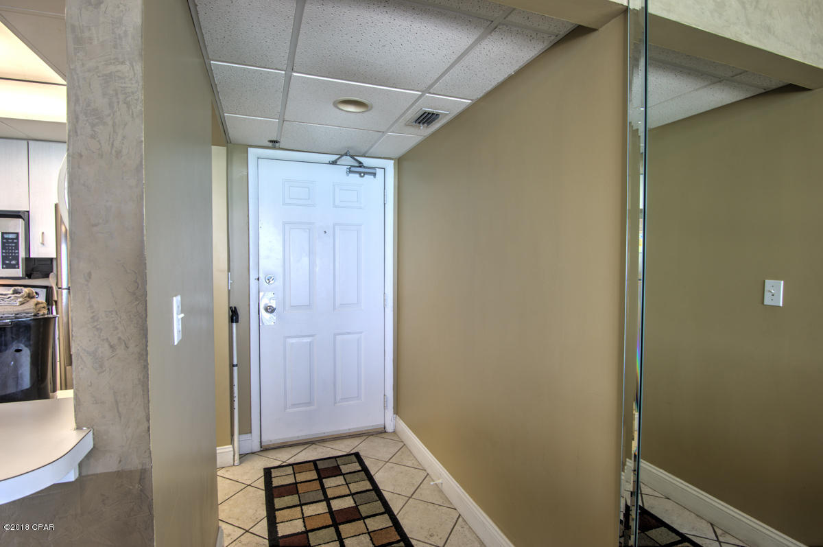 Long Beach Towers I - Residential