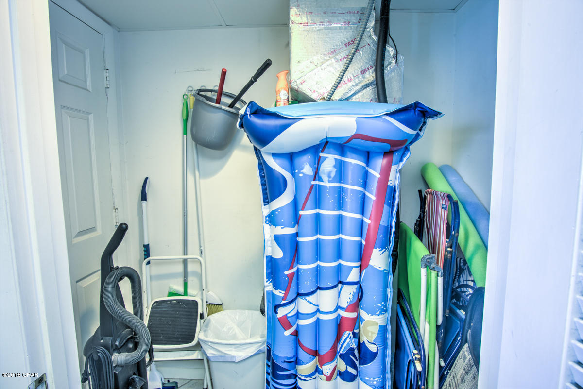 Long Beach Towers I - Residential