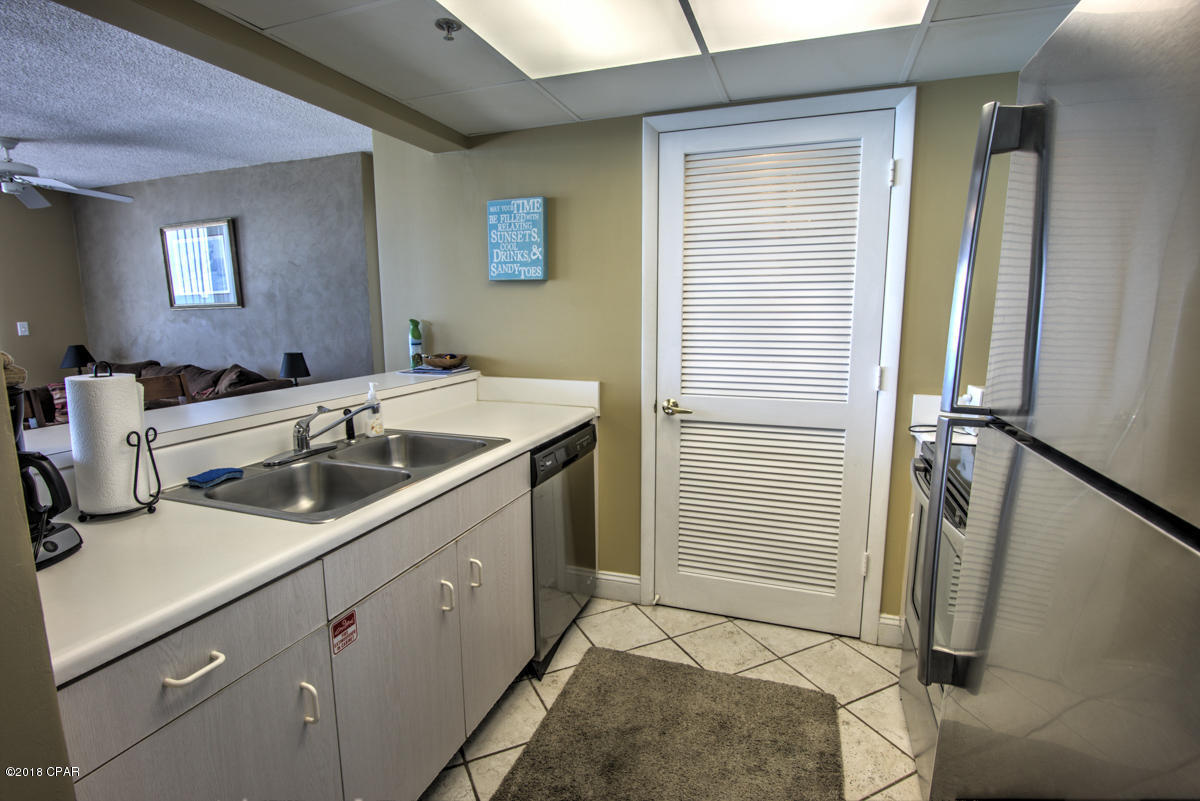 Long Beach Towers I - Residential