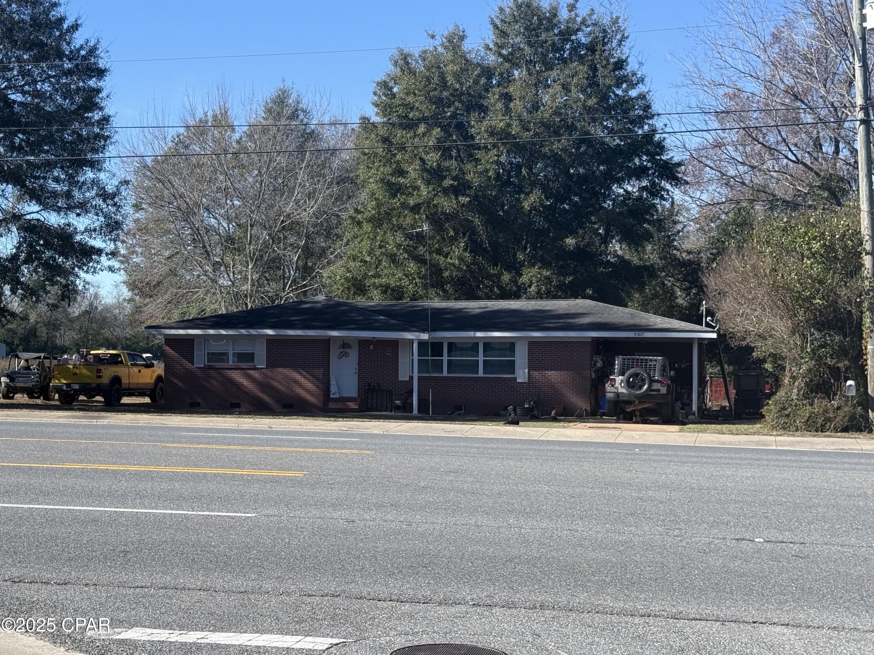 [No Recorded Subdiv] - Commercial Sale