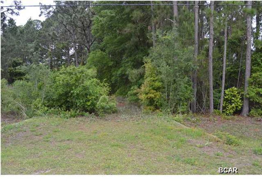 Build your perfect home on this large building lot which measures 75x190. Close to schools, shopping, restaurants and beaches. The lot next door which measures 75X190 is also available for sale MLS #631040.