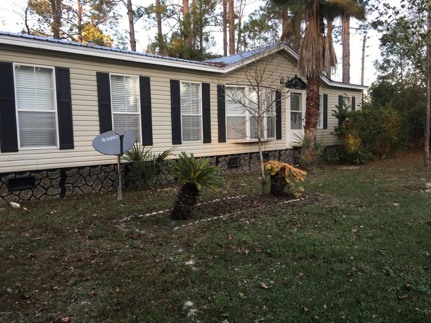 CASH ONLY!!!!   VALUE IN LAND ONLY !    NO MONTARY VALUE IN THE HOME!   AS IS OFFER ONLY!



TITILE CO IS MASON TITLE.

This property is zoned RESIDENTIAL/COMMERICAL so you can operate your business right out of your home!   Kitchen custom made counter tops are Strata Marble and a island with a double sink percent for entertaining. Wood burning fireplace and a cozy screen-in back porch to sit and relax.  New Berber carpet and all the windows have 2'' Faux blinds. 8' X 10' Entrance Landing equipped with a very nice 4' wide handicap ramp and 2 sheds in the back yard. The bigger shed (12x24) is wired for electricity and a smaller shed is(8x10). This home is moved in ready and great place for your first new home.