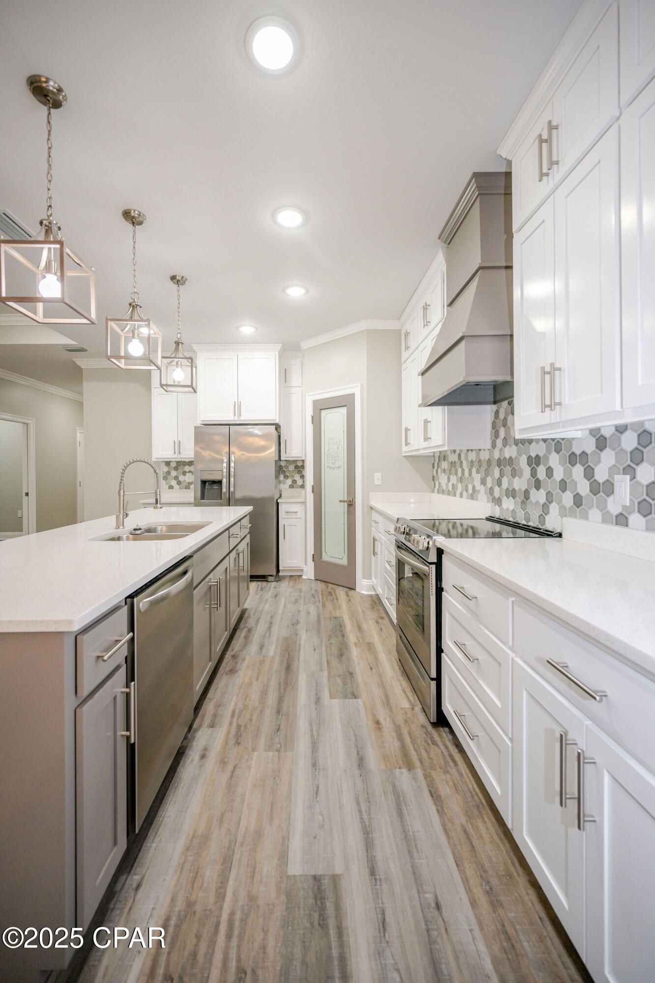 [No Recorded Subdiv] - Residential