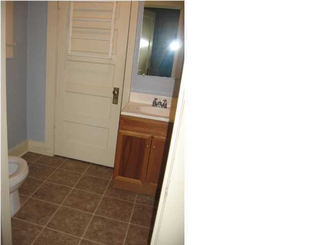 College Point 1st & 2nd - Residential Lease