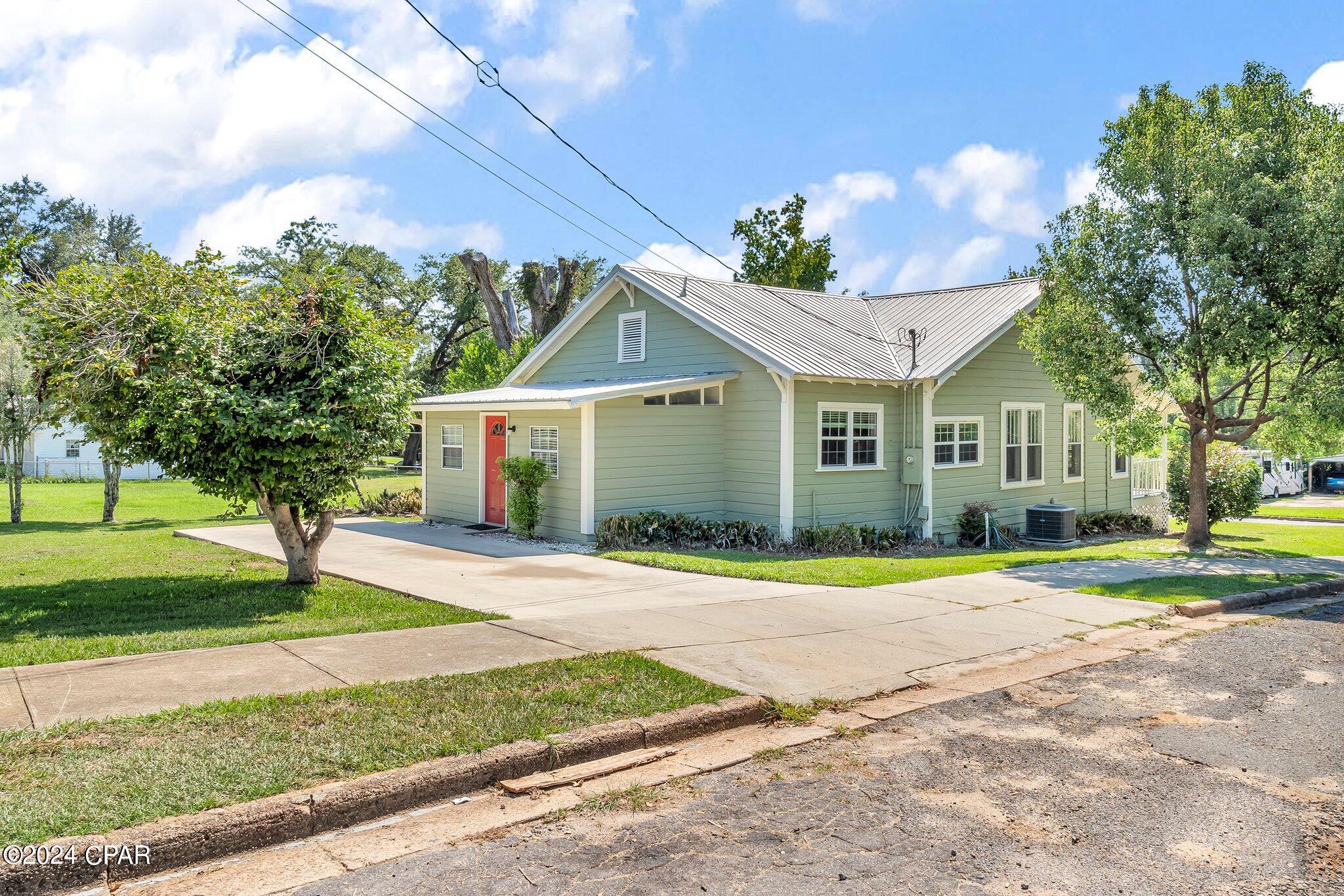 [No Recorded Subdiv] - Residential