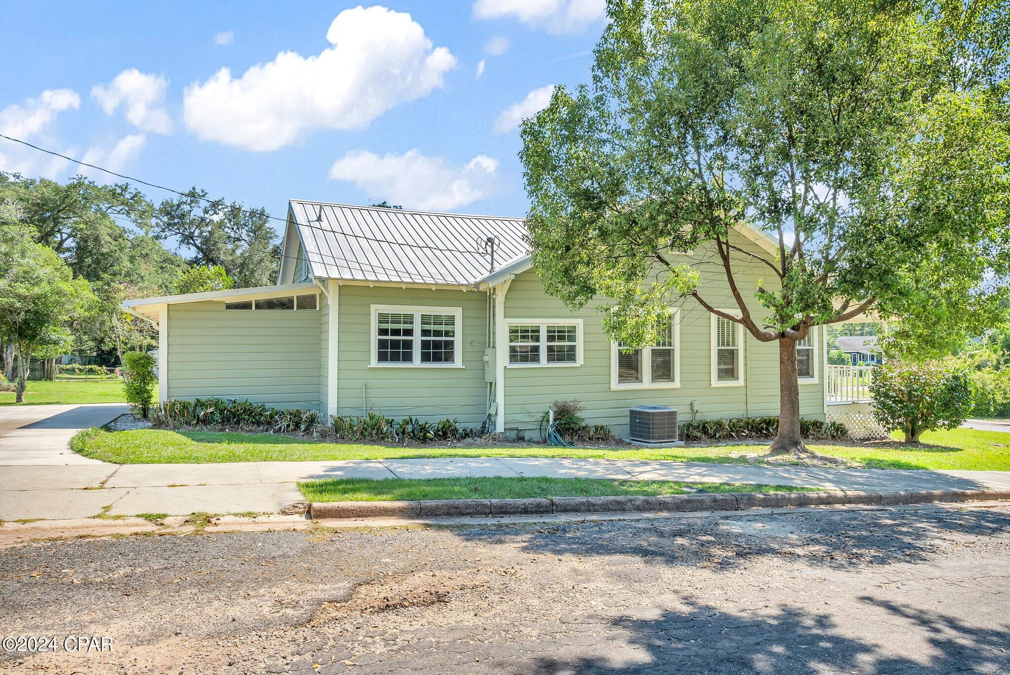 [No Recorded Subdiv] - Residential