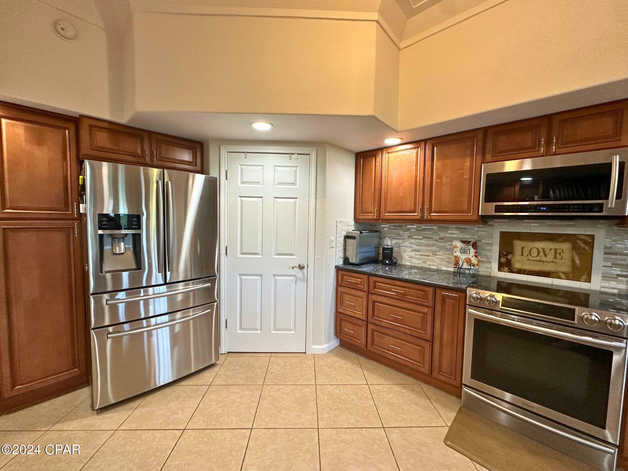 Greenfield Phase l Subdv - Residential