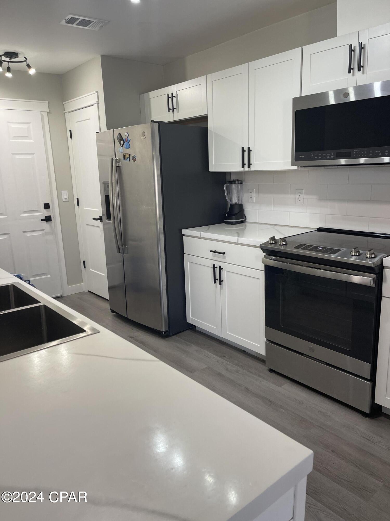 Pine Tree Place Unit 2 - Residential