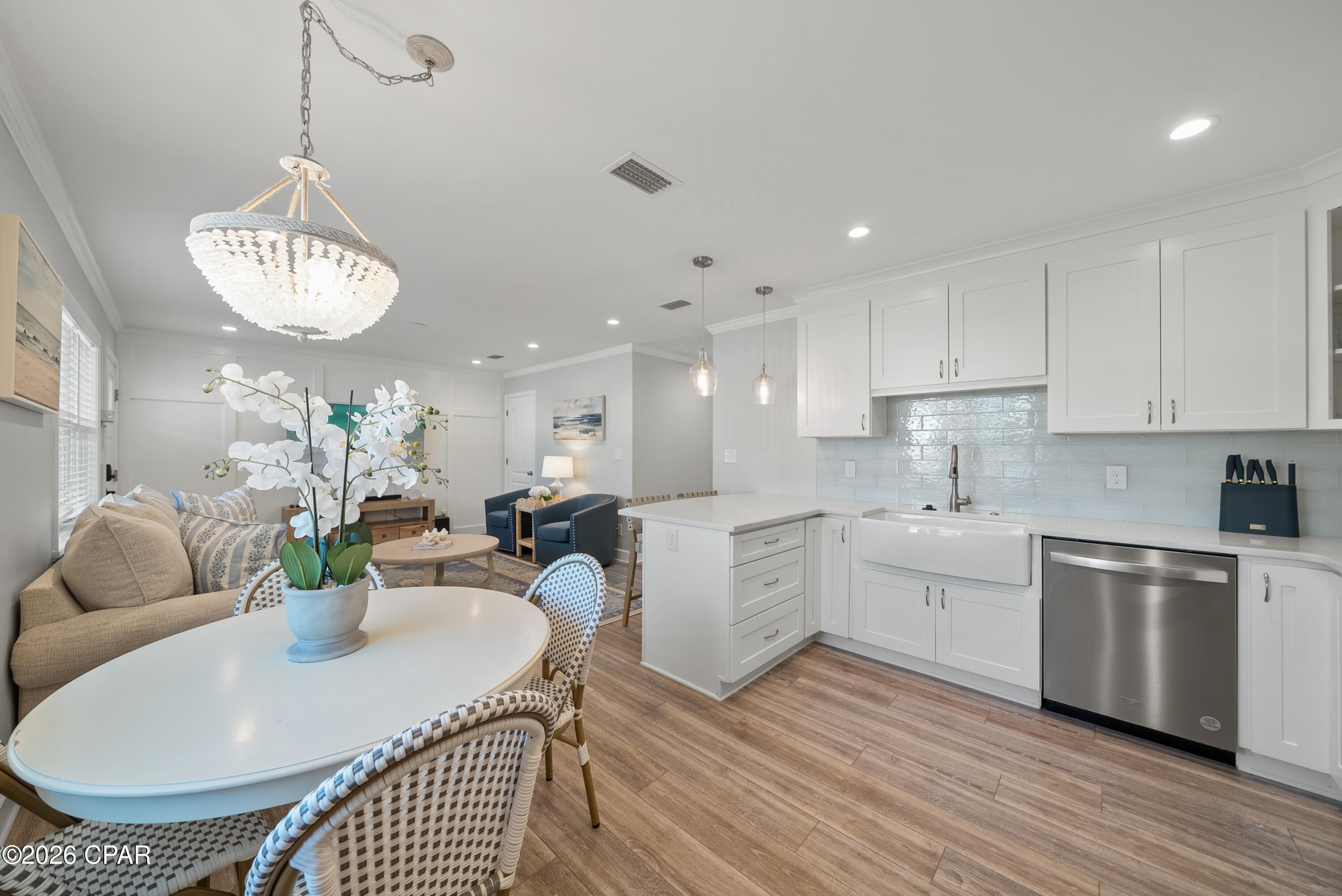 Lakeside Villas - Residential Lease