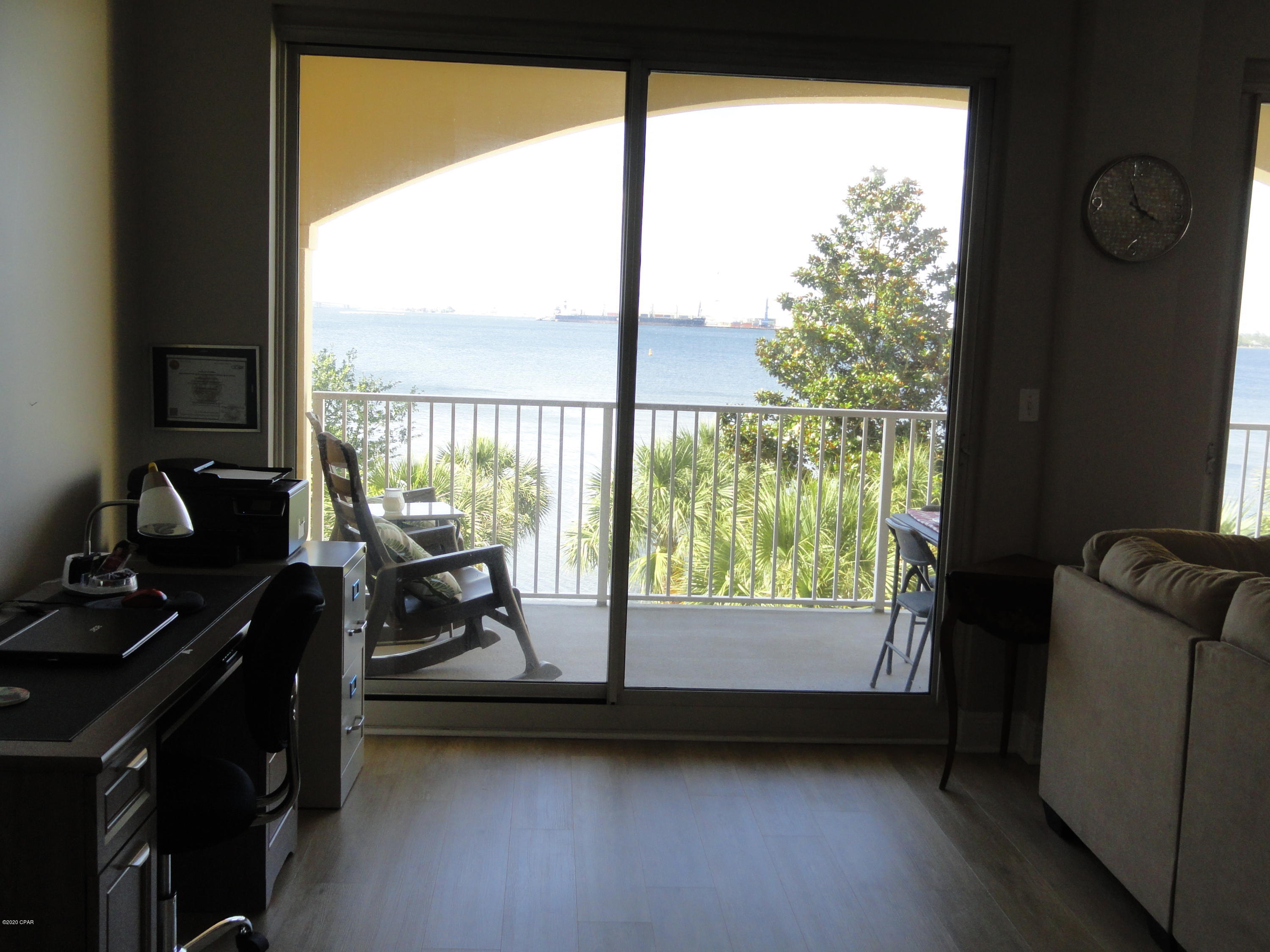 Magnolia Bay Club - Residential