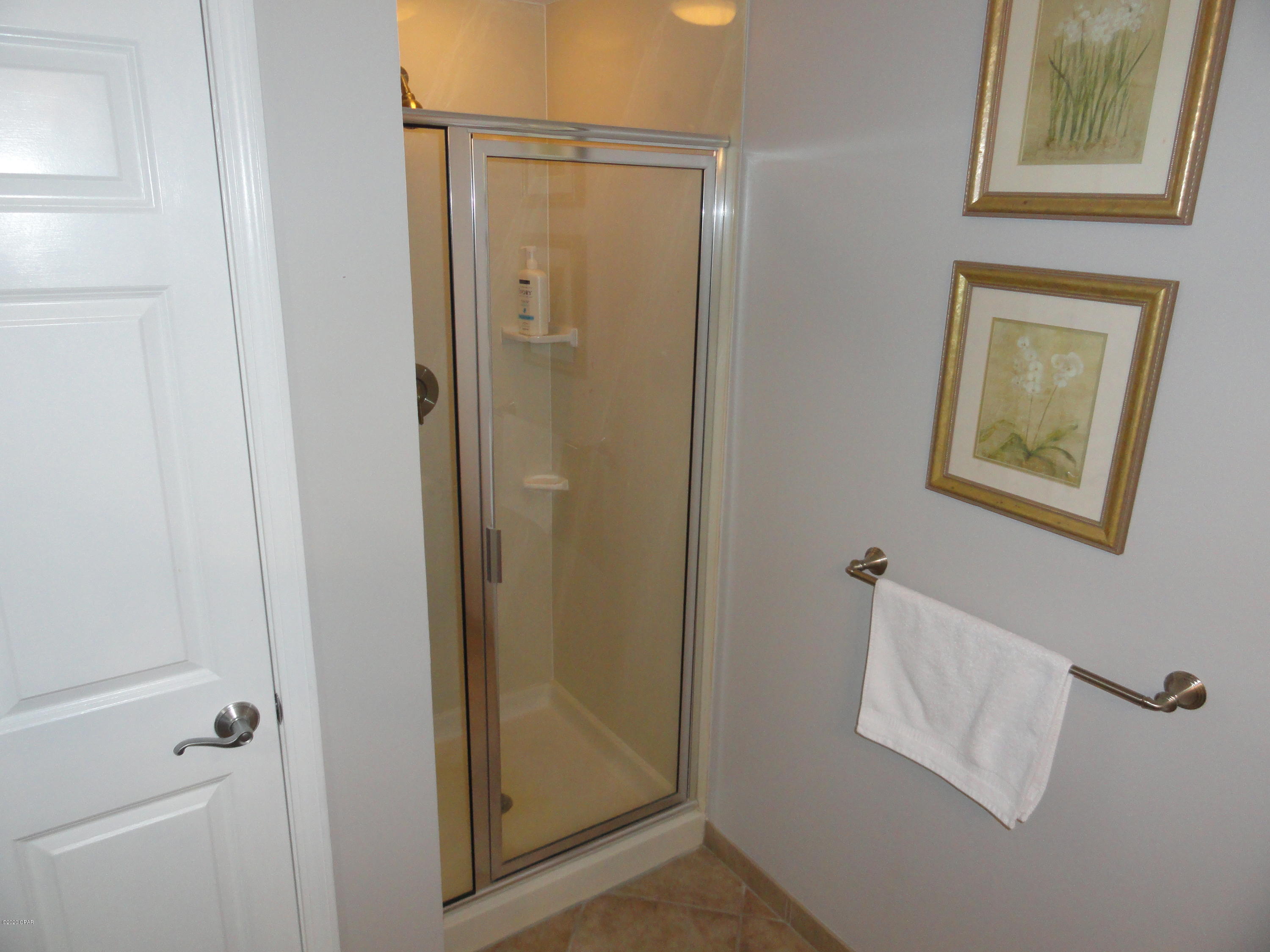 Magnolia Bay Club - Residential