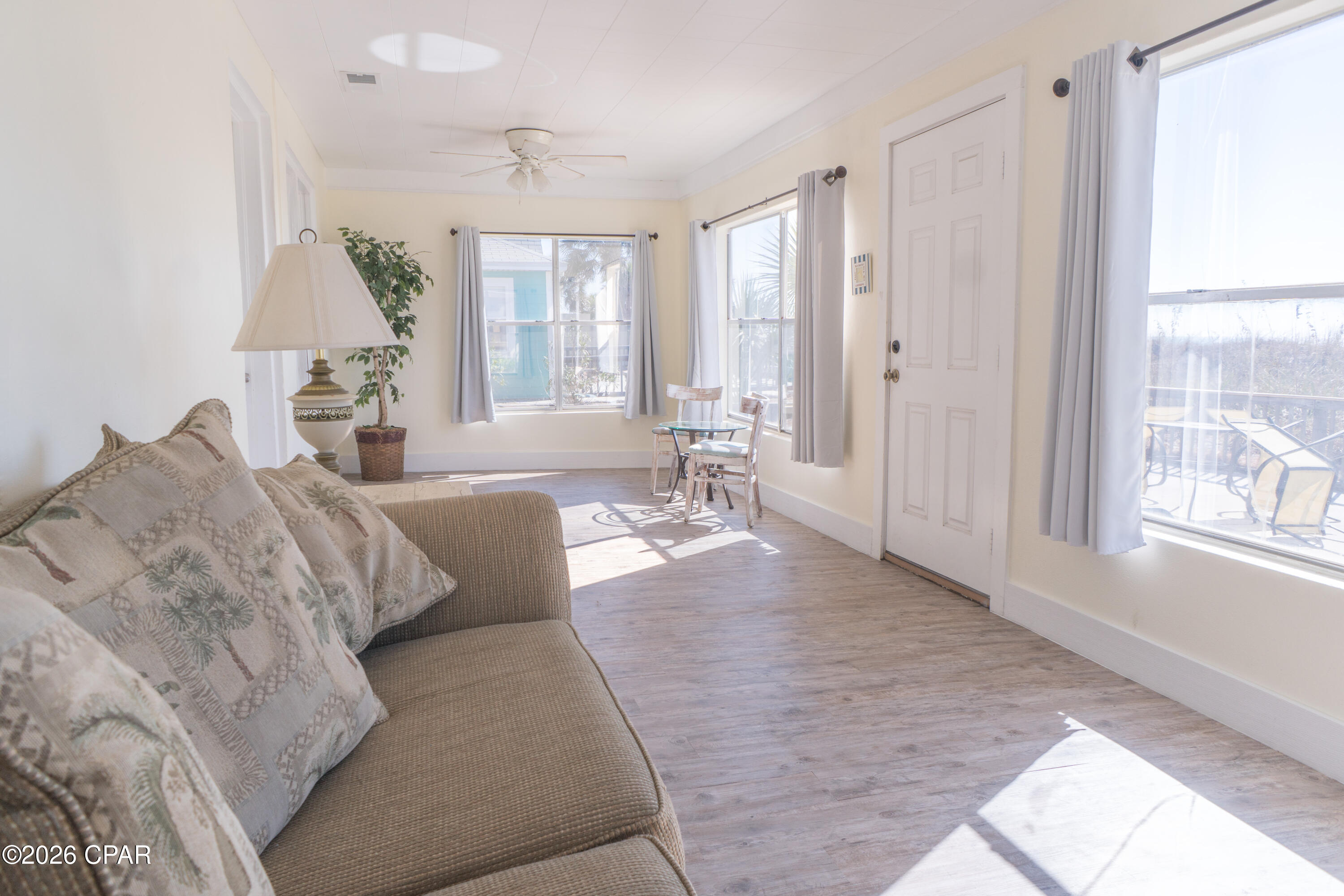 Bahama Beach - Residential Lease