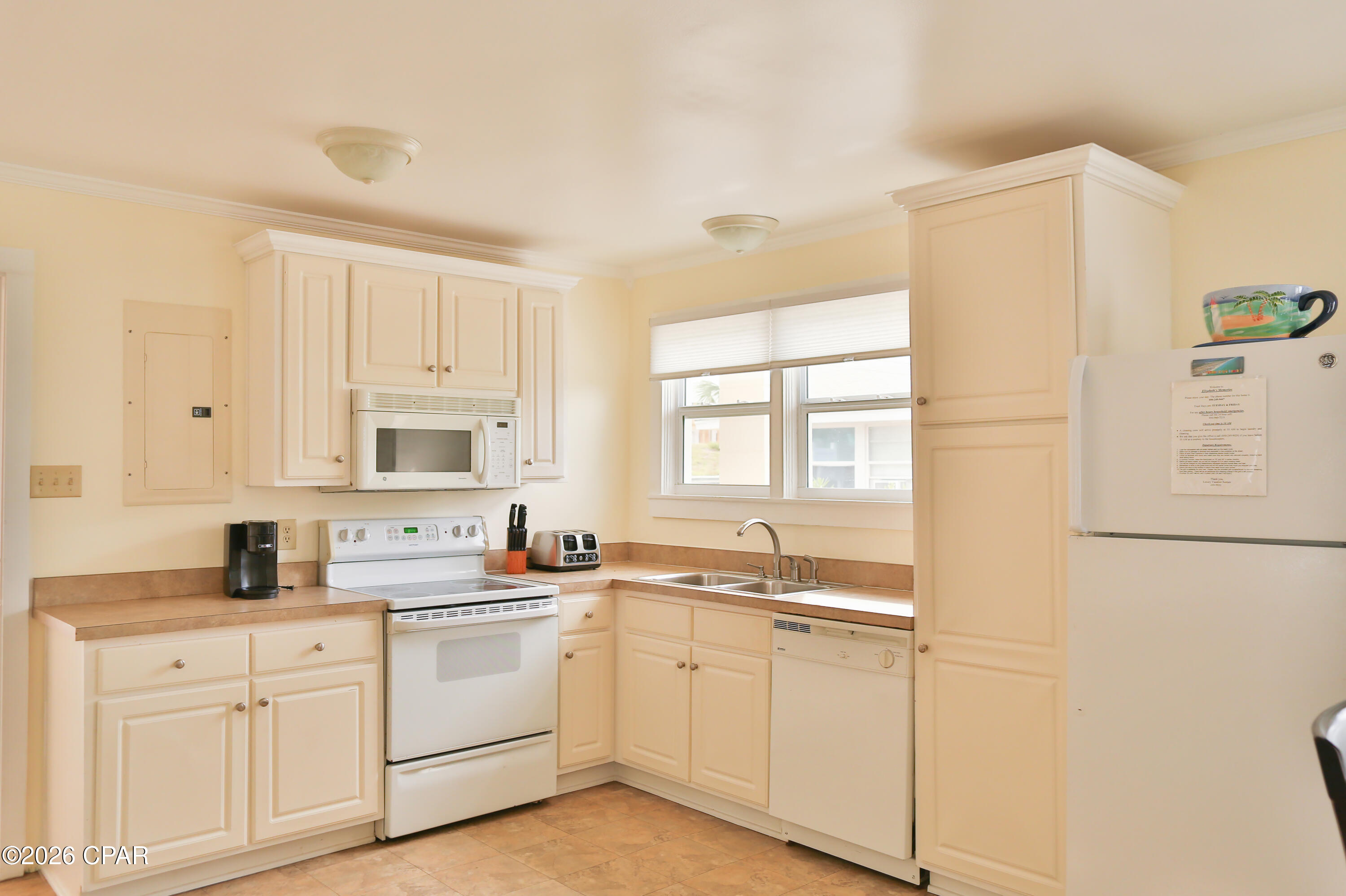 Bahama Beach - Residential Lease