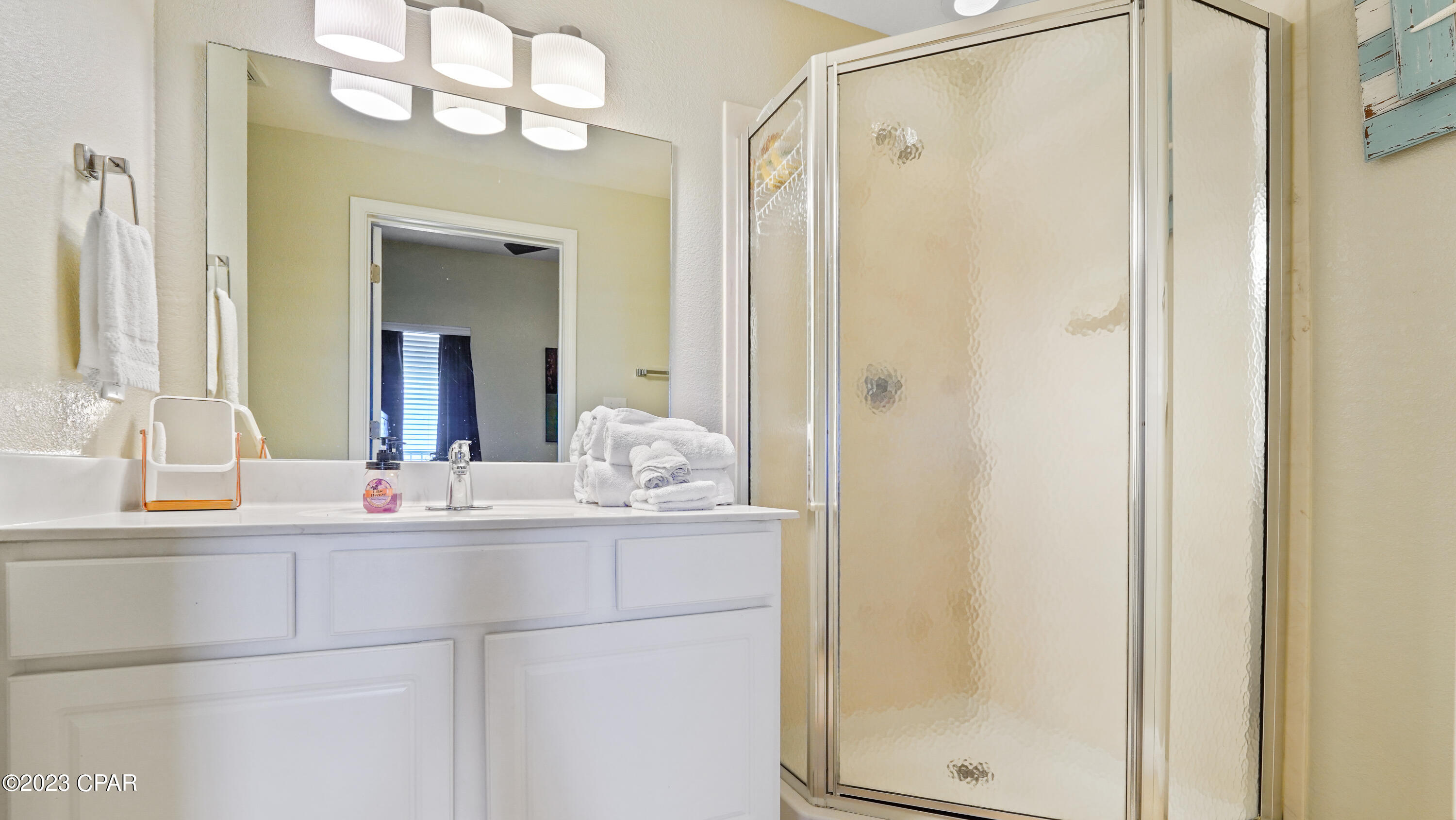 Panama City Beach, Florida 32413, United States, 2 Bedrooms Bedrooms, ,3 BathroomsBathrooms,Residential,Active,51338