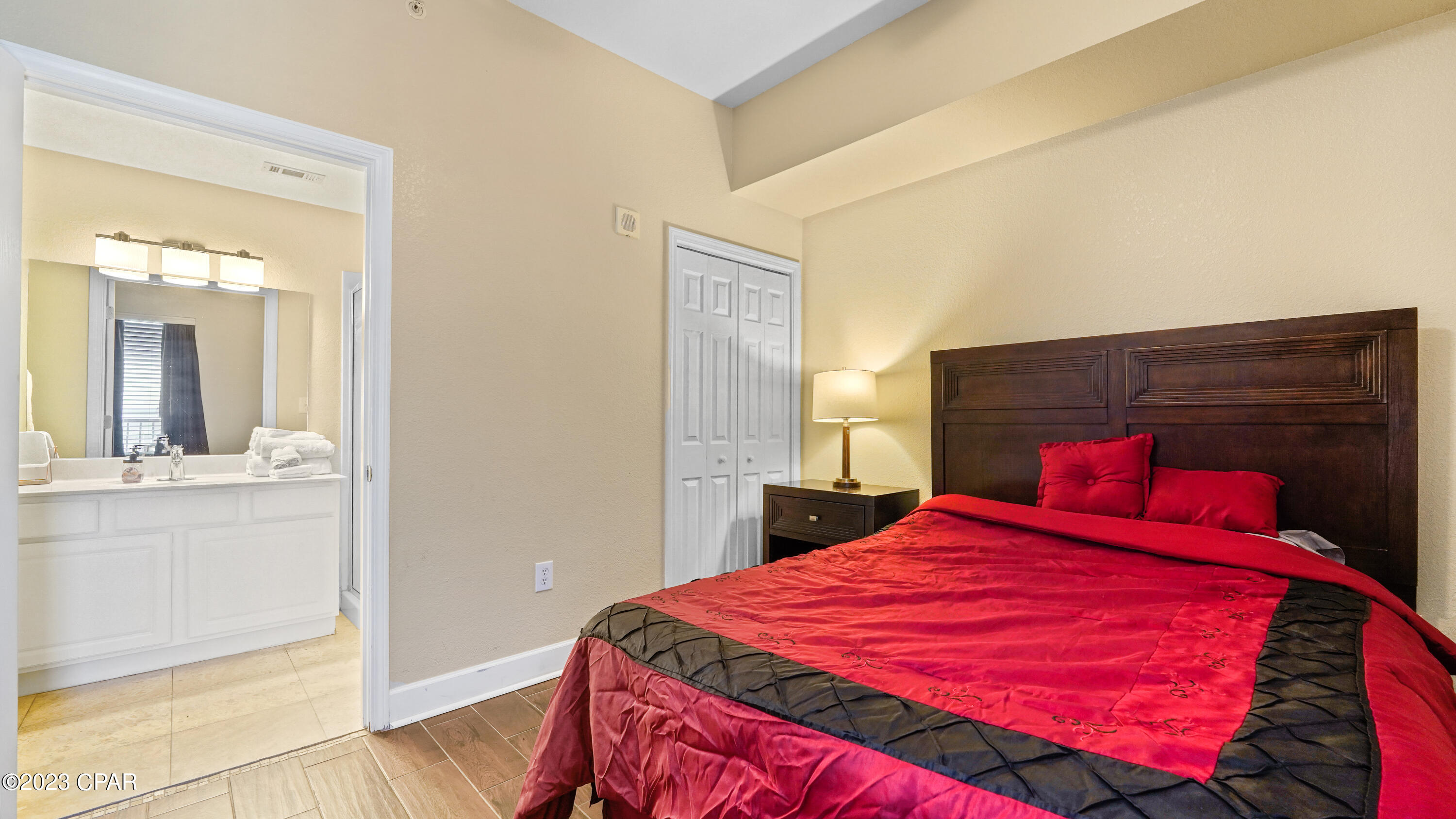 Panama City Beach, Florida 32413, United States, 2 Bedrooms Bedrooms, ,3 BathroomsBathrooms,Residential,Active,51338