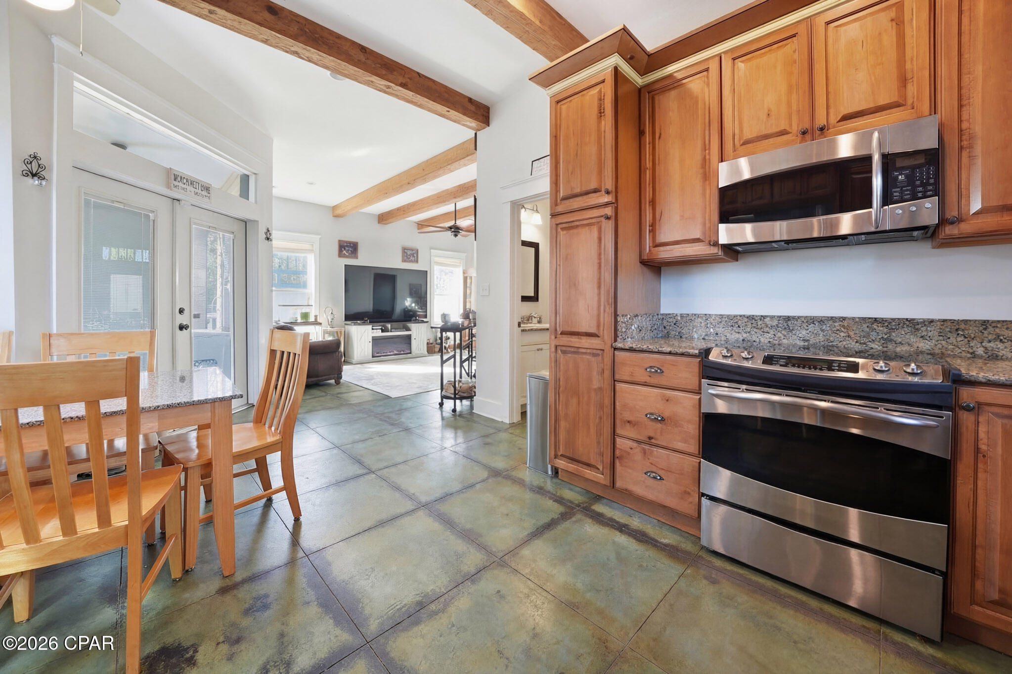 South Caravana Manor - Residential