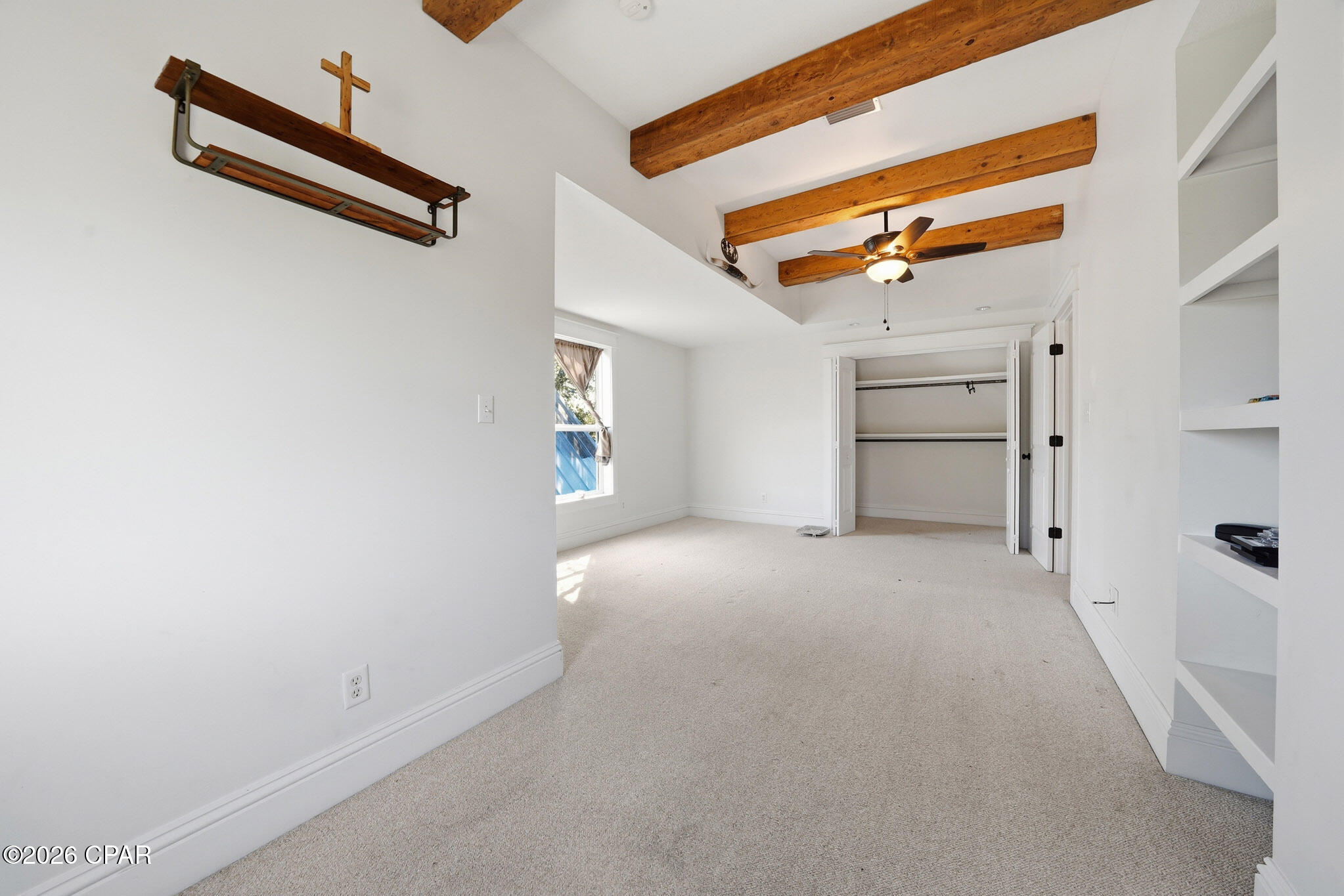 South Caravana Manor - Residential