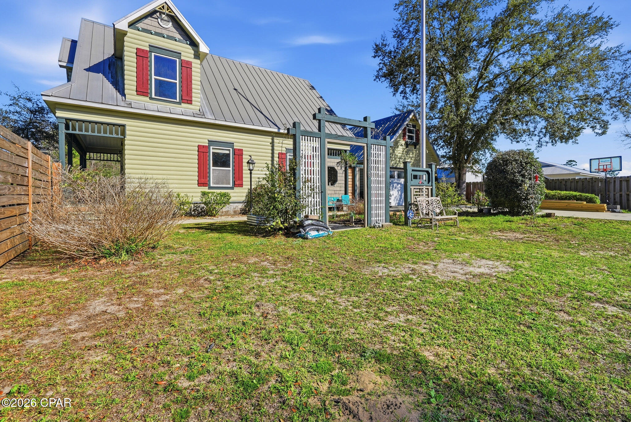 South Caravana Manor - Residential