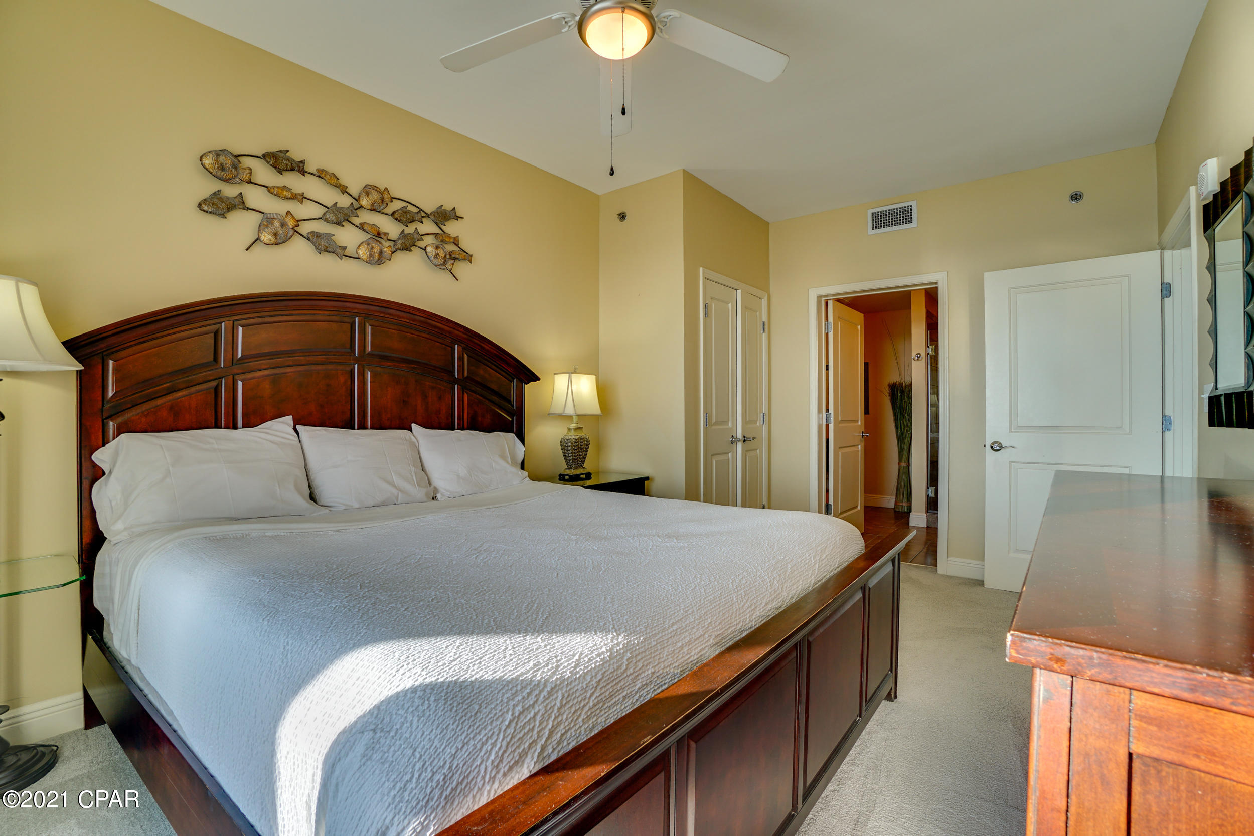 Sterling Breeze - Residential