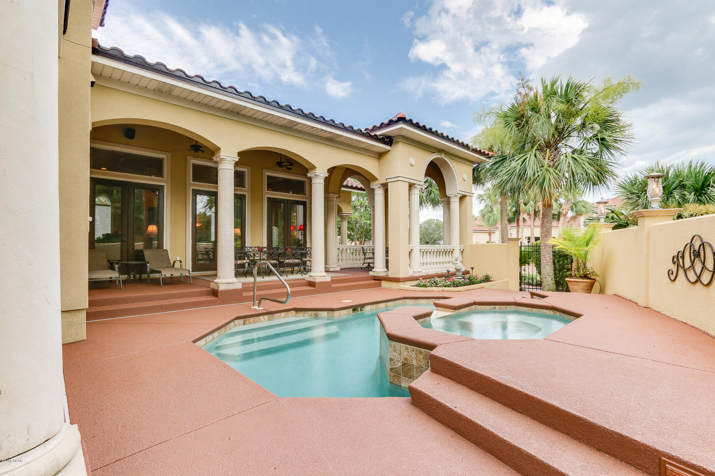 Finisterre - Residential