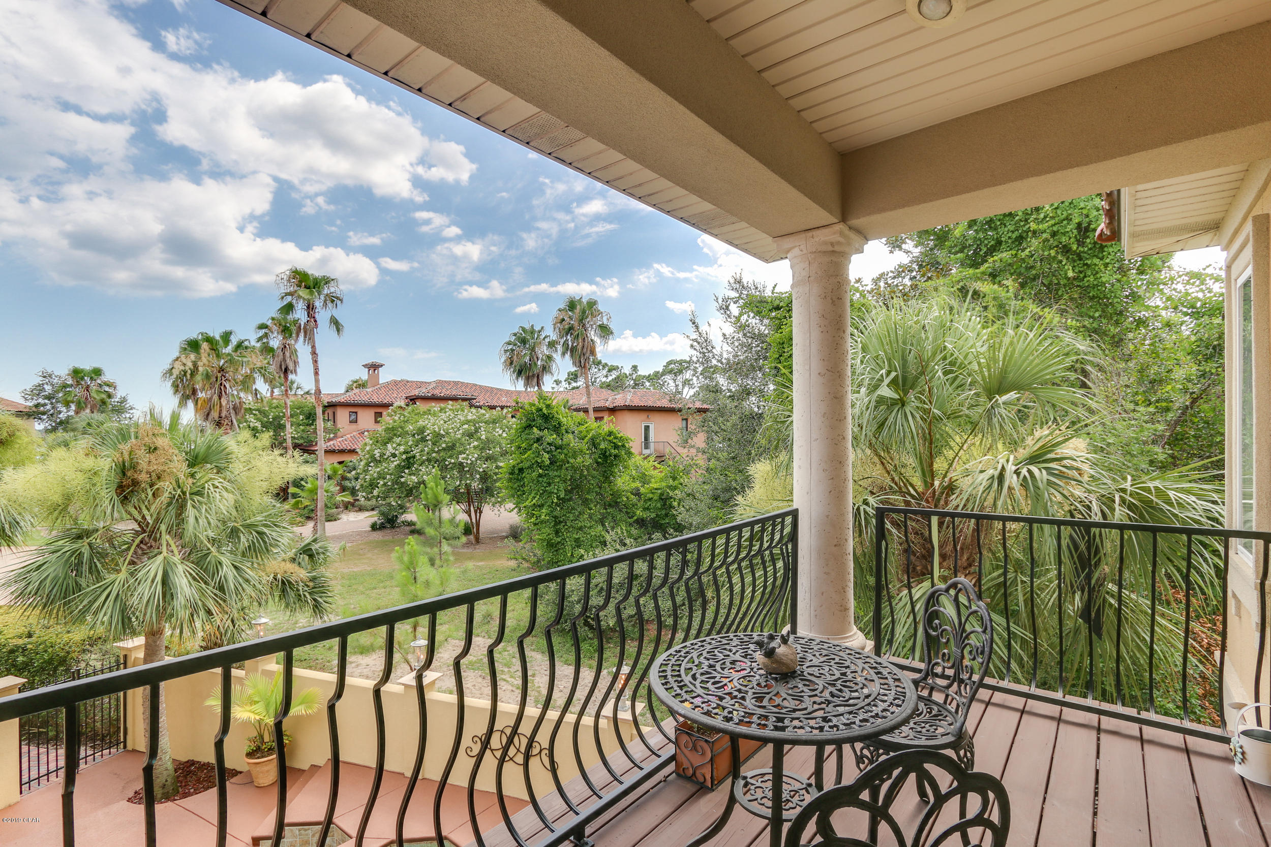 Finisterre - Residential