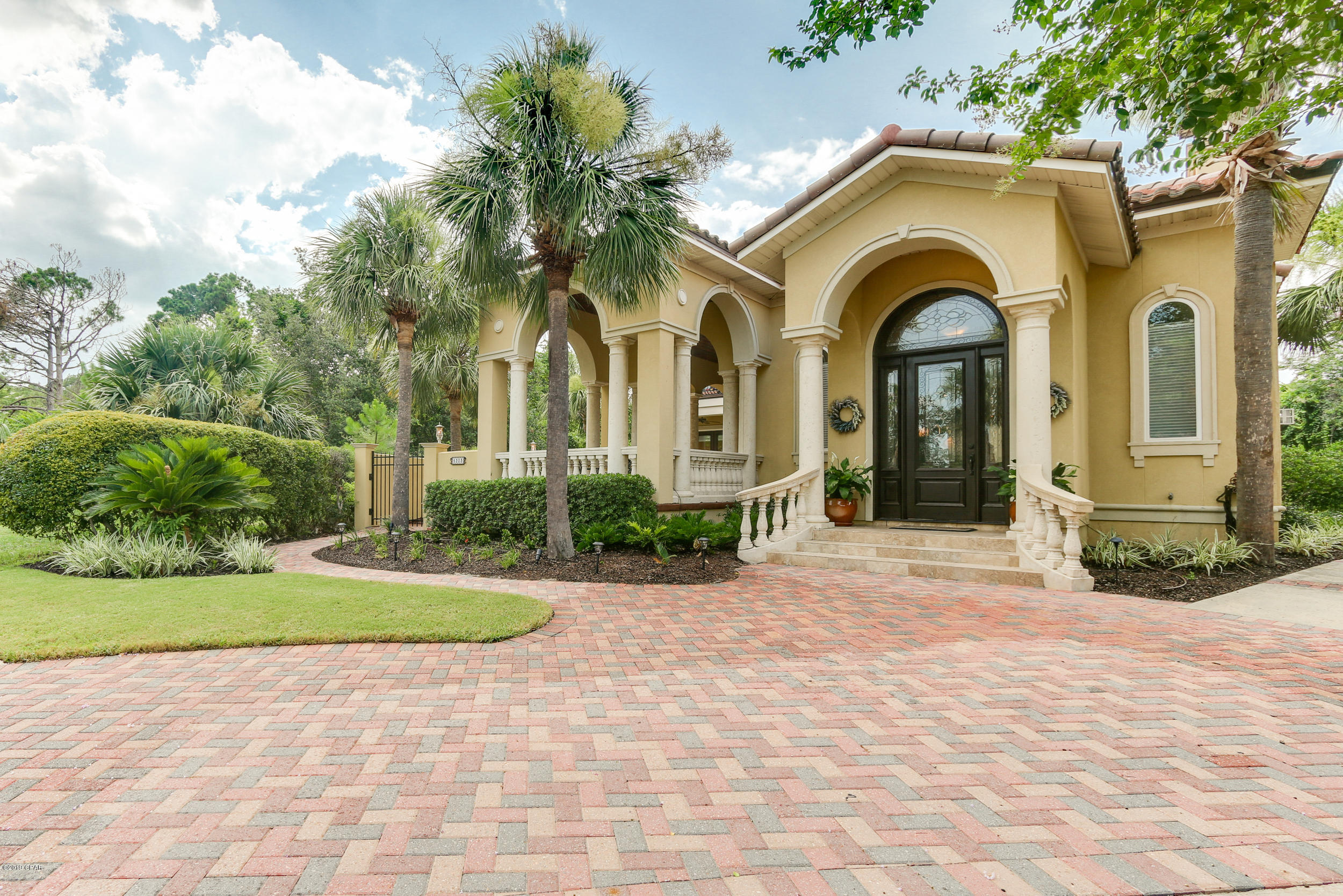 Finisterre - Residential