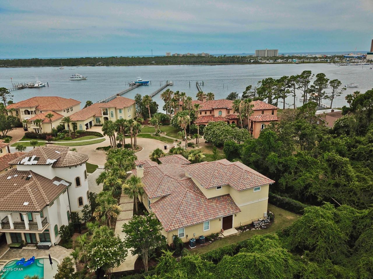 Finisterre - Residential