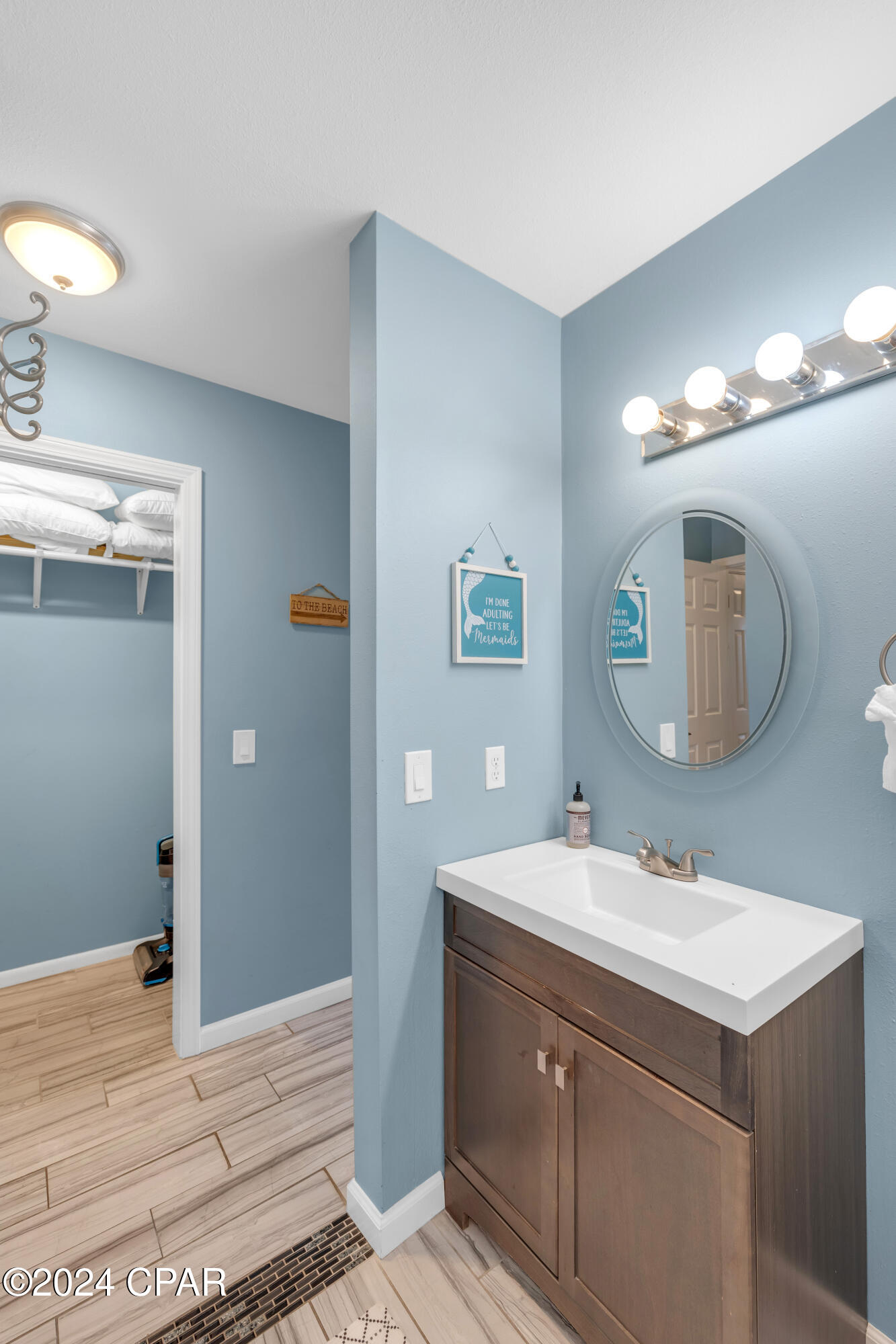 Holiday Beach Unit 15 - Residential