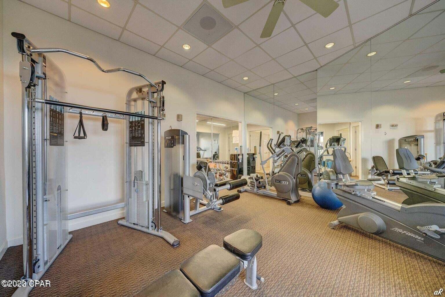 Summerwinds Condo - Residential