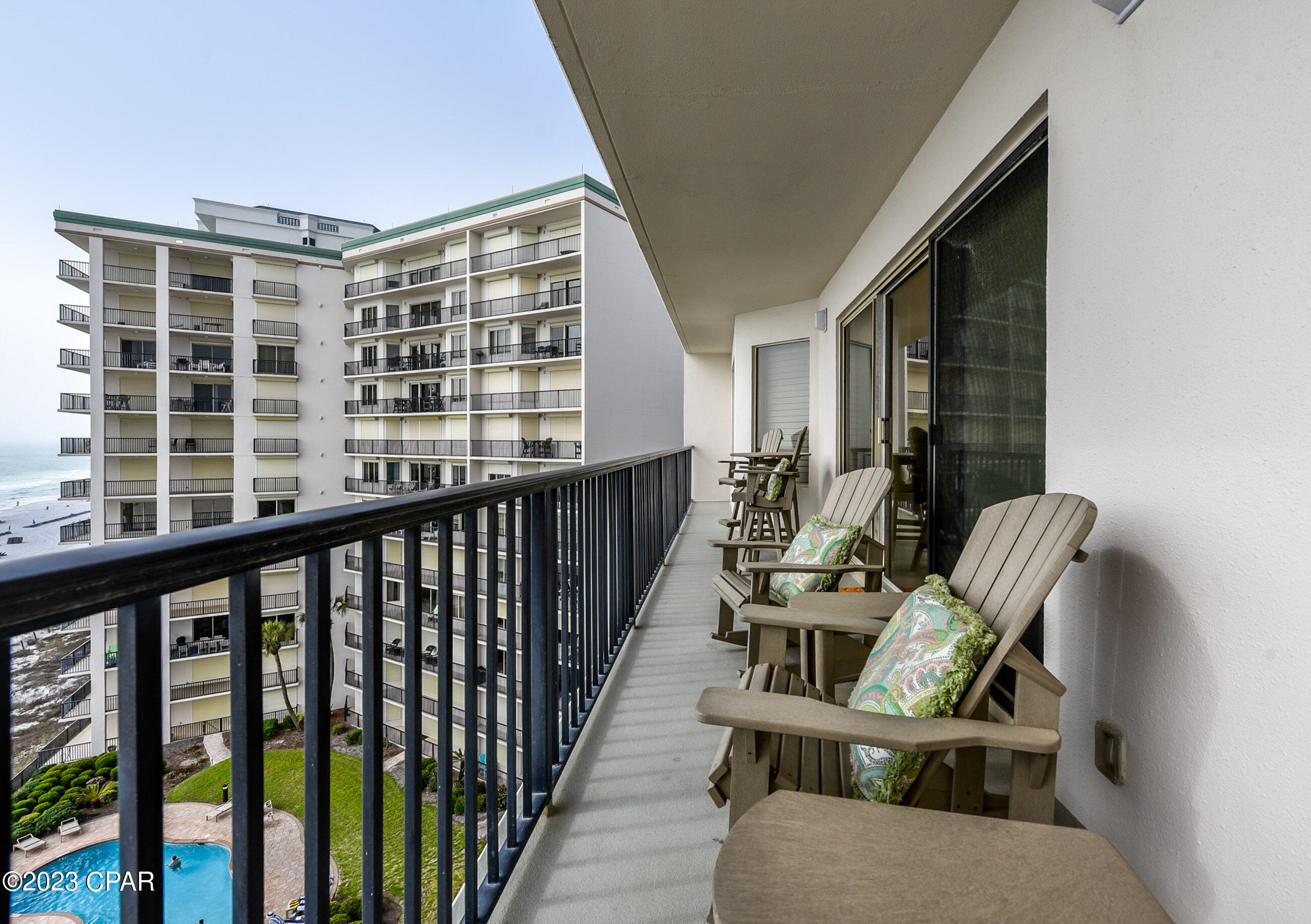 Summerwinds Condo - Residential