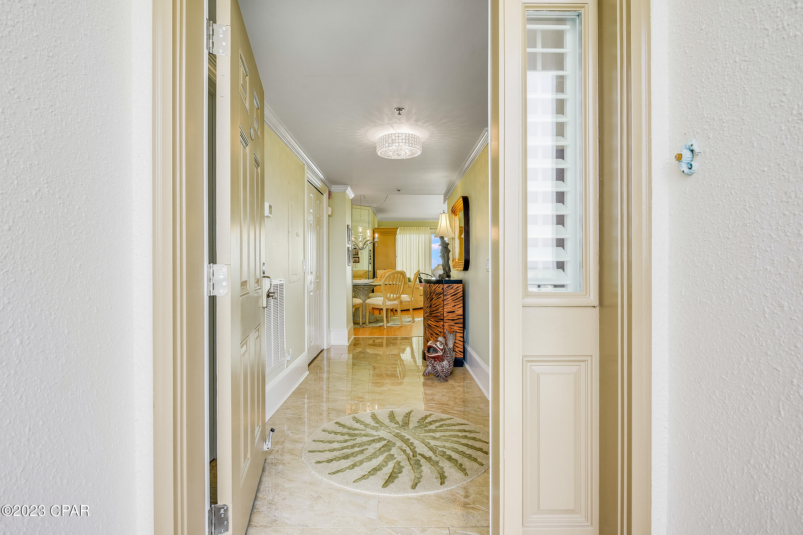 Summerwinds Condo - Residential