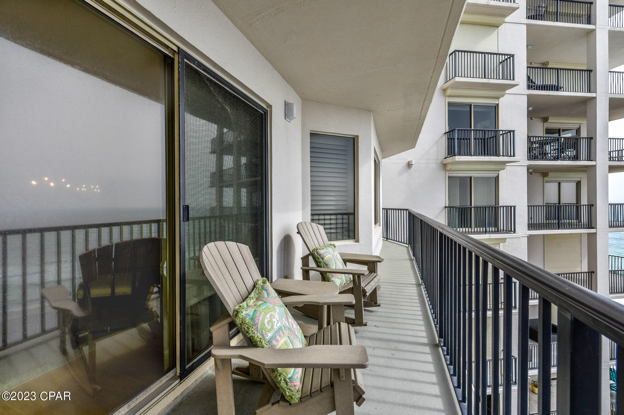 Summerwinds Condo - Residential
