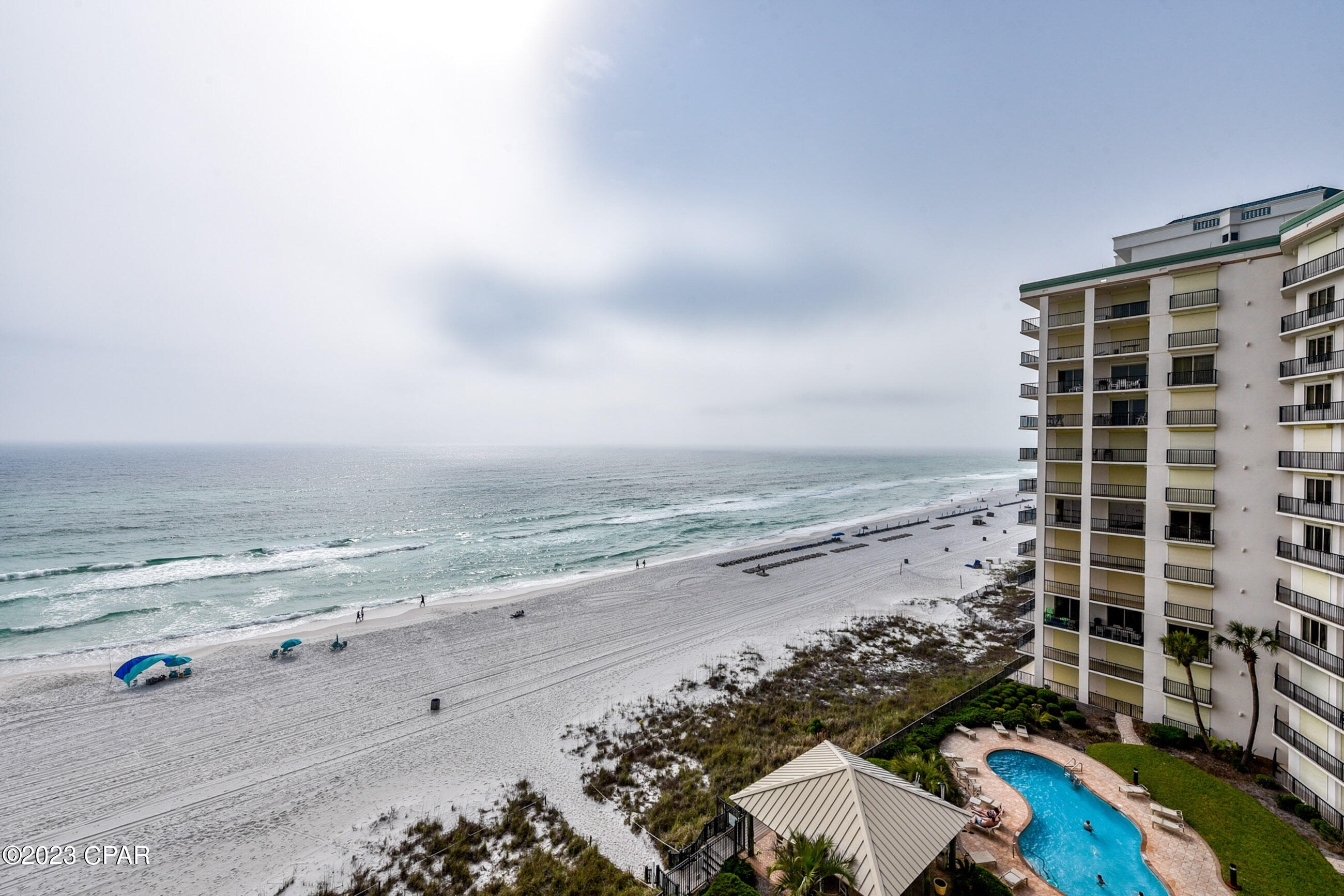 Summerwinds Condo - Residential