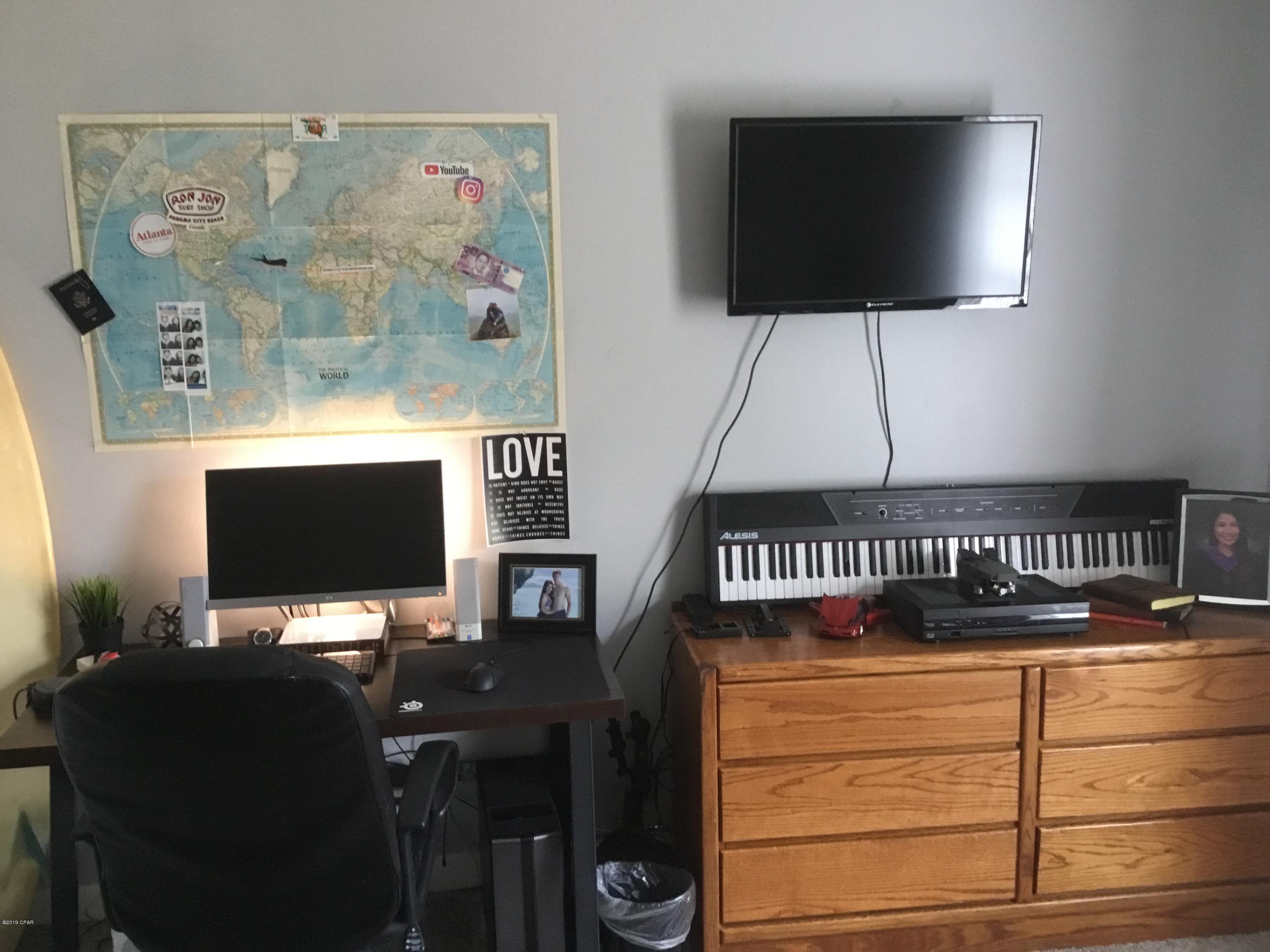 Dolphin Bay Ph I - Residential